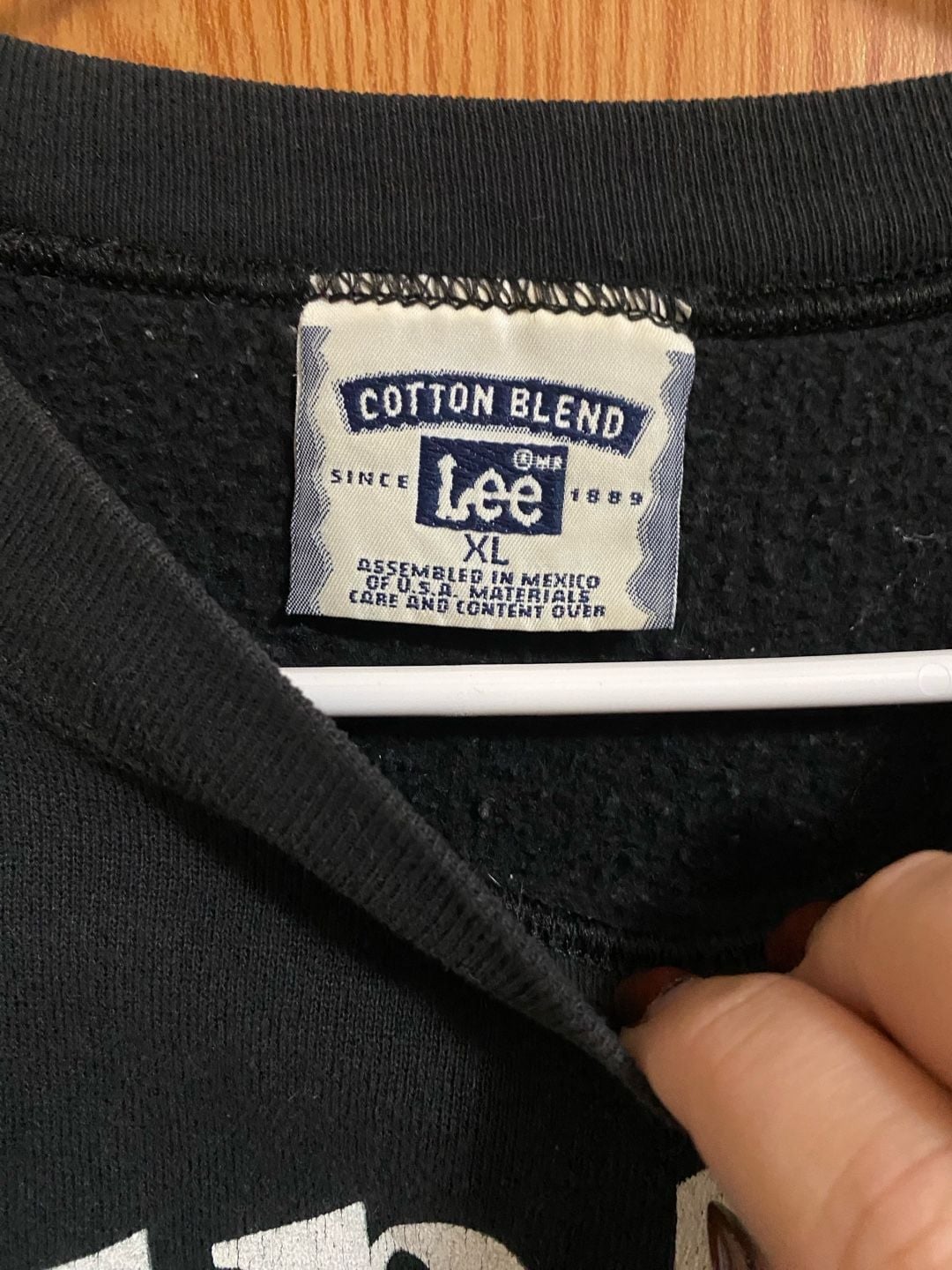 Lee Hunting Graphic Sweatshirt Size XL Black Deer Buck Funny 4
