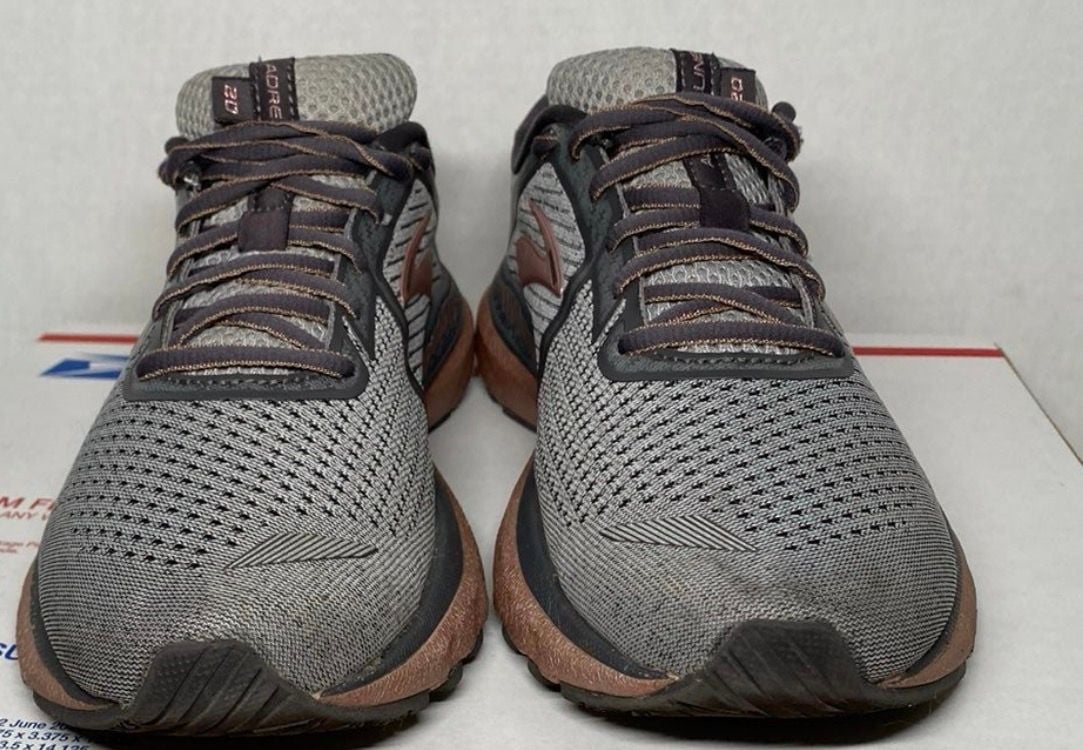 Brooks Adrenaline GTS 20 Size 8 Gray Rose Gold 3