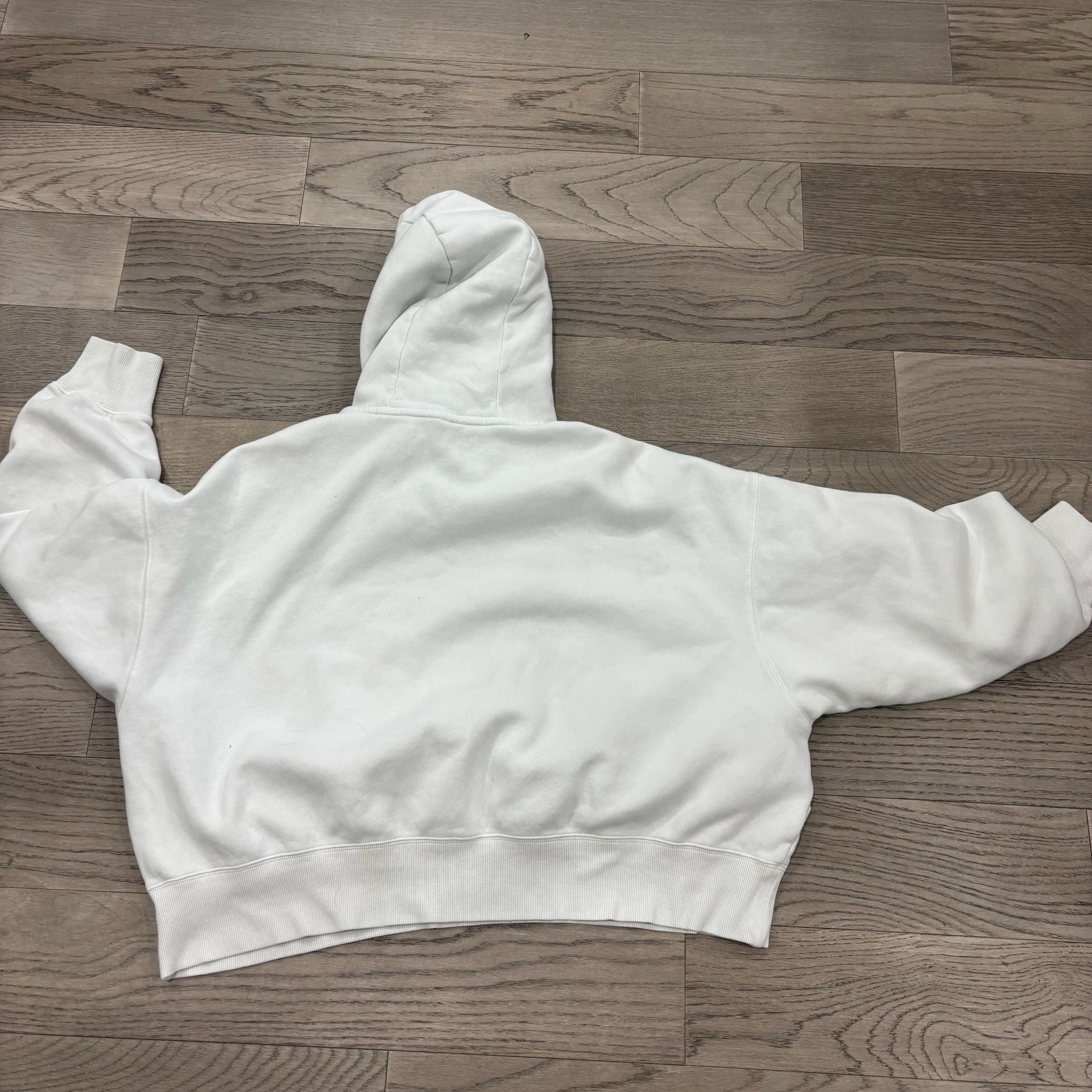 Vintage y2k white Nike center swoosh embroidered cropped 7