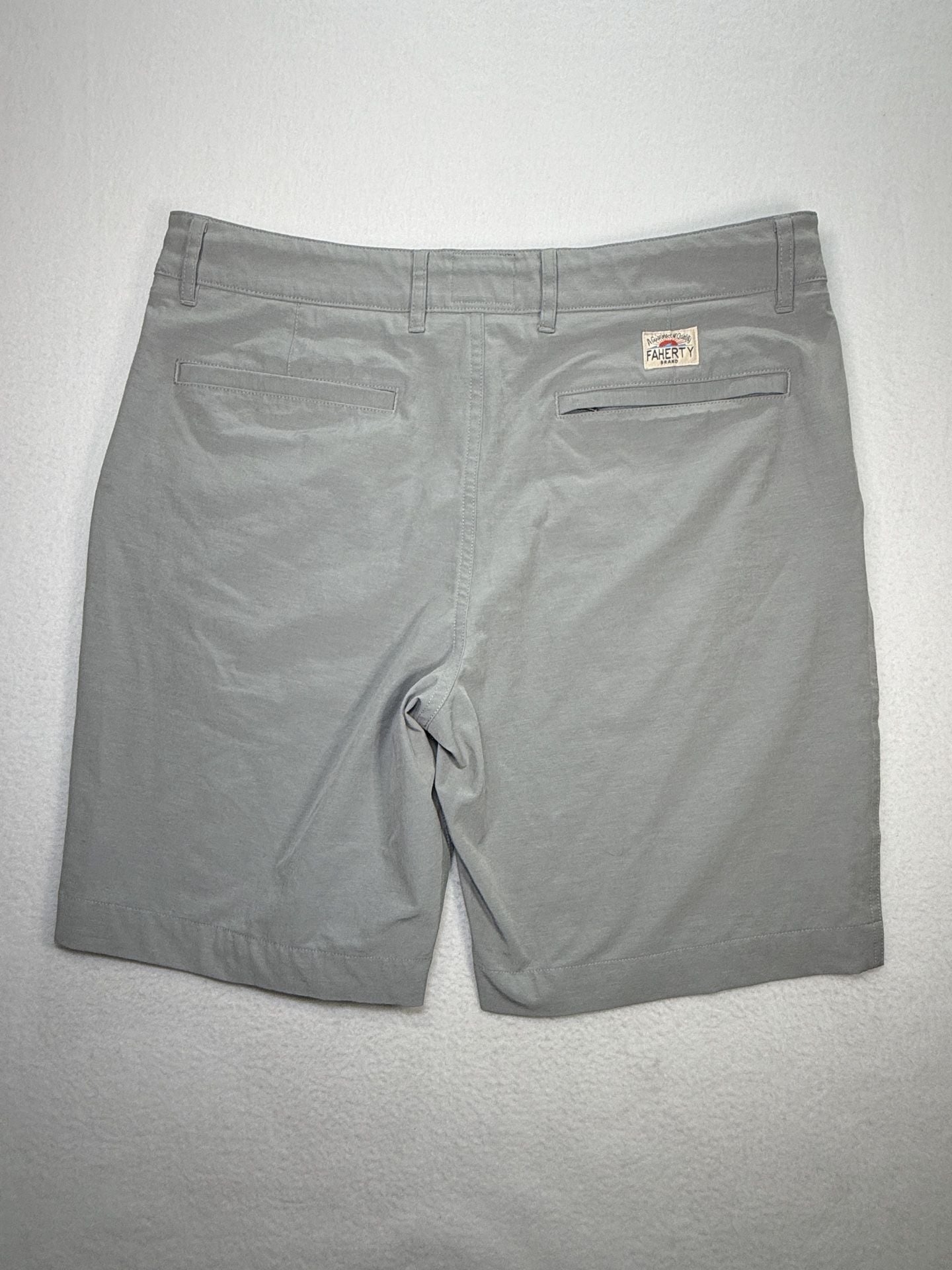 Faherty All Day Shorts Men’s 32 Gray Hybrid Stretch Quick Dry Athletic Coastal 4