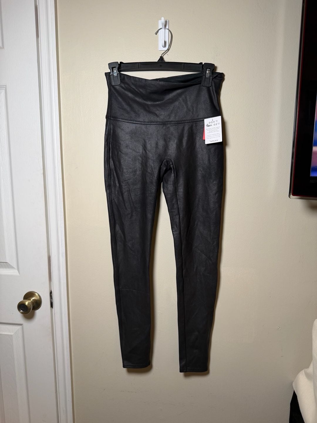 Spanx Faux Leather Fleece-Lined Legging Size L Black 2