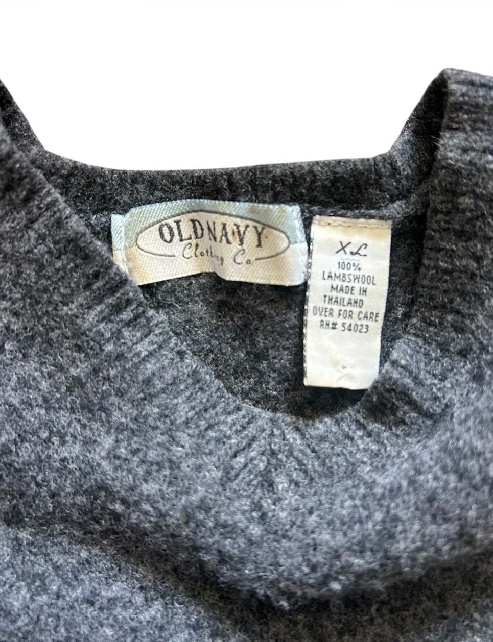 Vintage Old Navy 100% Lambswool Short Sleeve V-Neck Sweater Size XL Gray 4