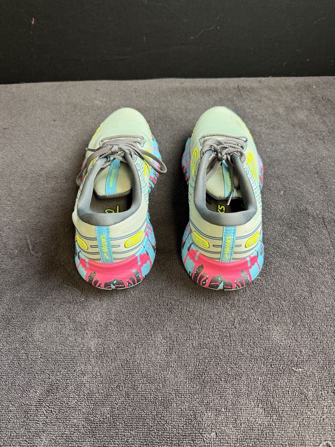 Brooks Glycerin 20 Paint Drip Running Shoes 6