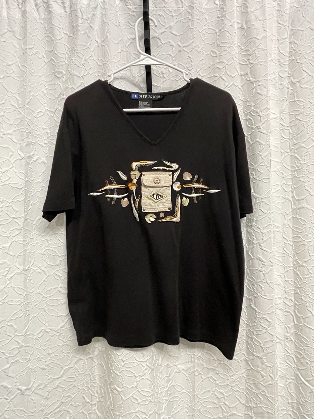 Vintage 90s IB Diffusion Embroidered Pocket V Neck Graphic T Shirt Medium Black 2