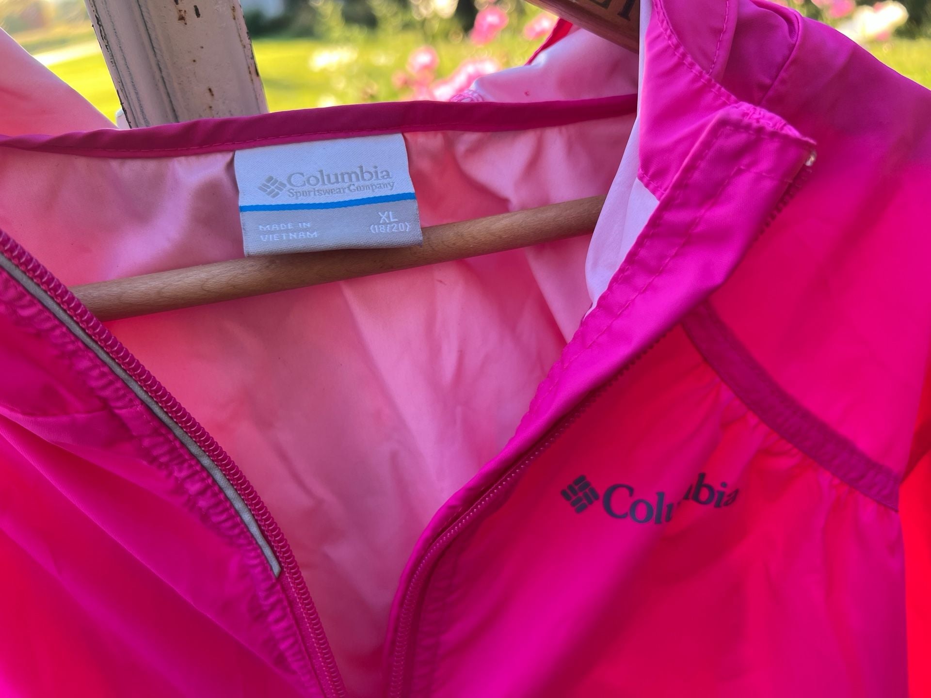 Columbia Full Zip Windbreaker Jacket Size XL 18/20 Pink Nylon 3