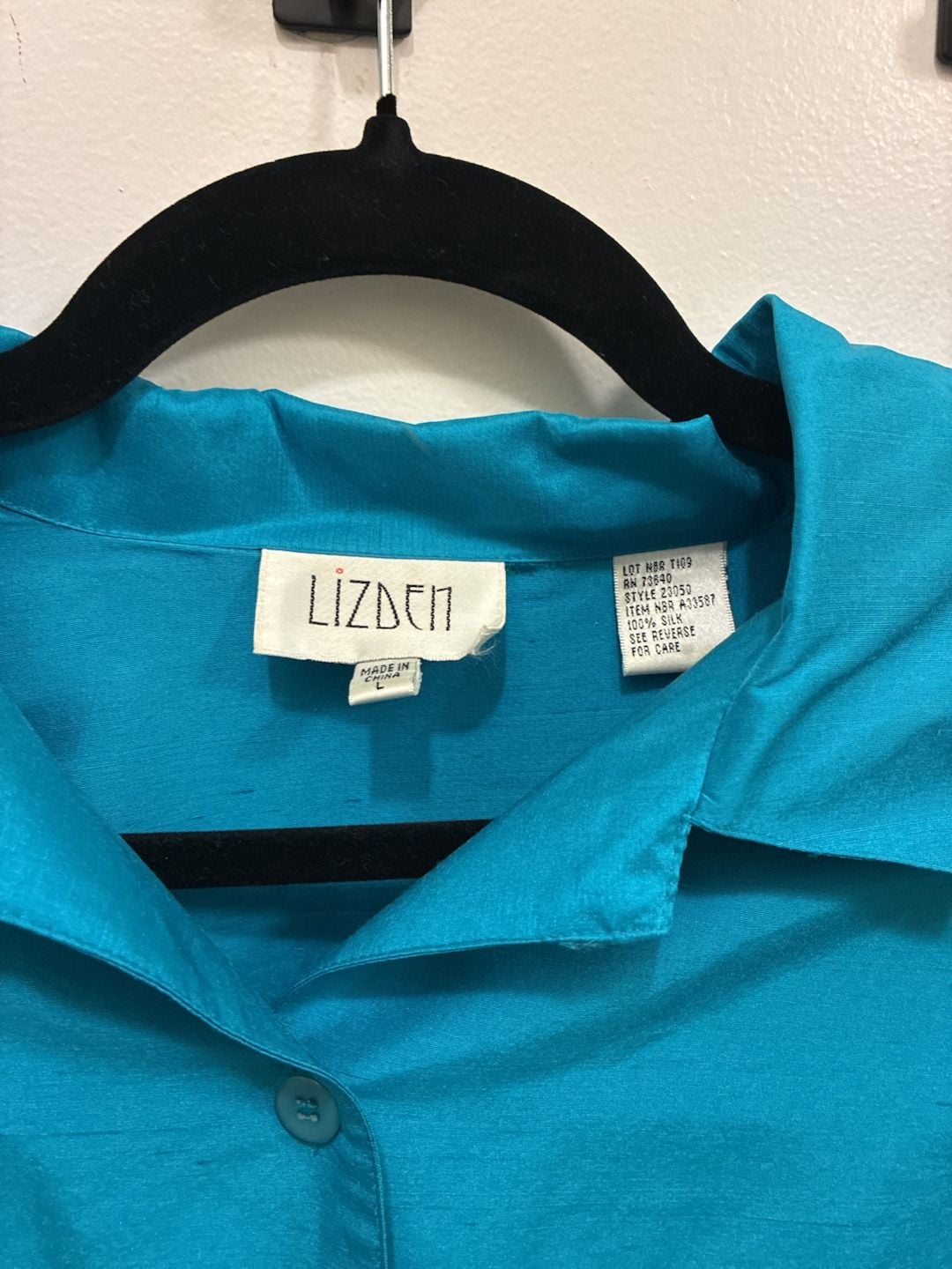 Vintage 1990s Lizden Silk Button Down Shirt Size L Teal 3