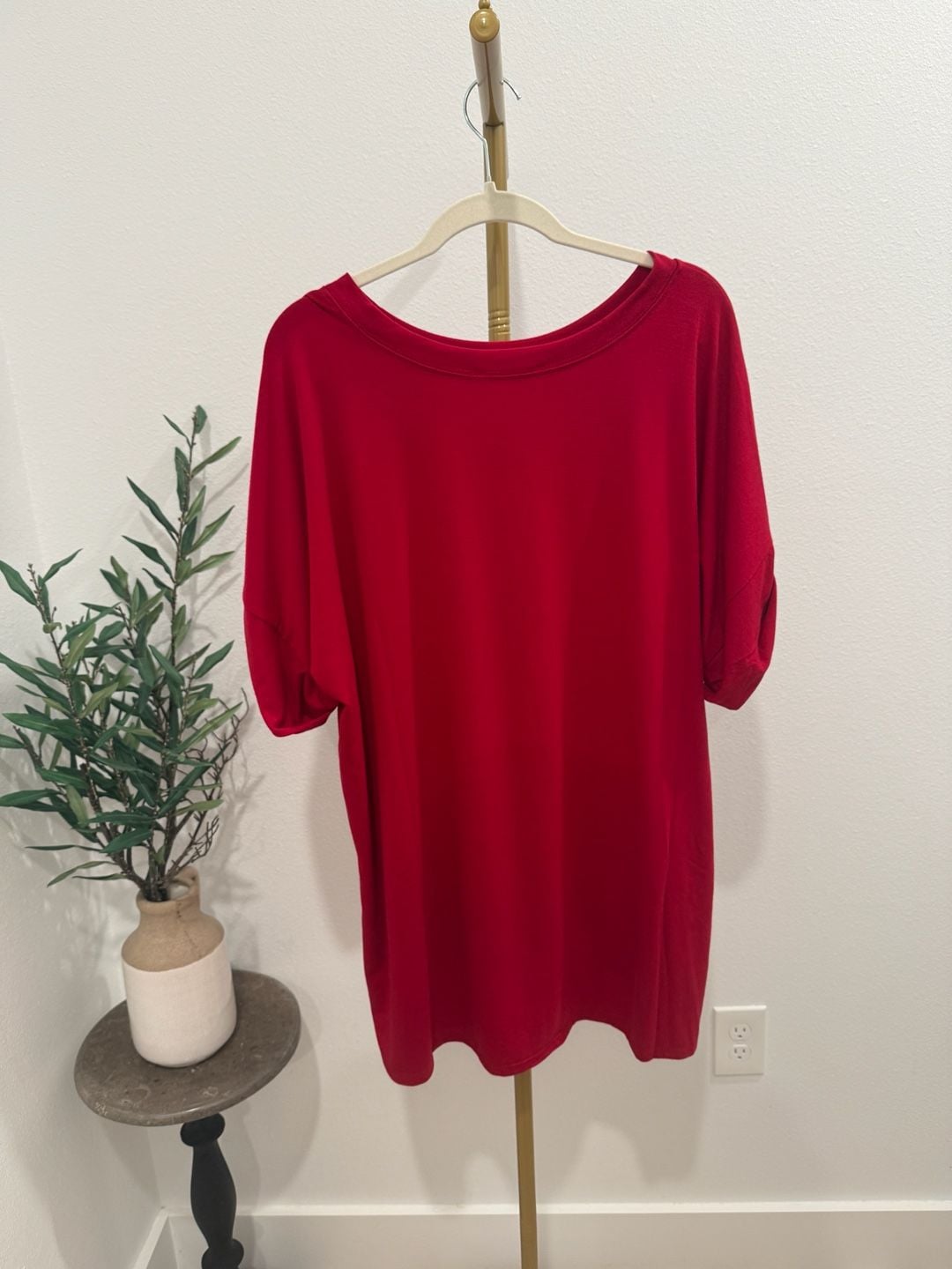 Zenana Tunic Top Size 3X Red Scoop Neck Short Sleeve Oversized 2