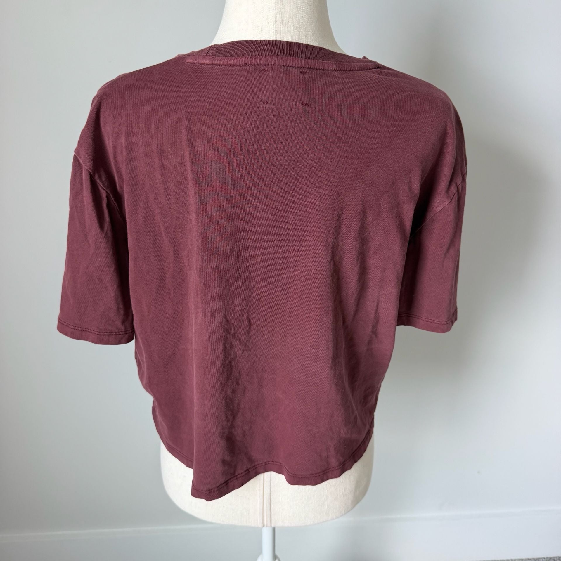 Academy Women T-Shirt Size L Burgundy Cotton Short Sleeve Relaxed Crop Top 3