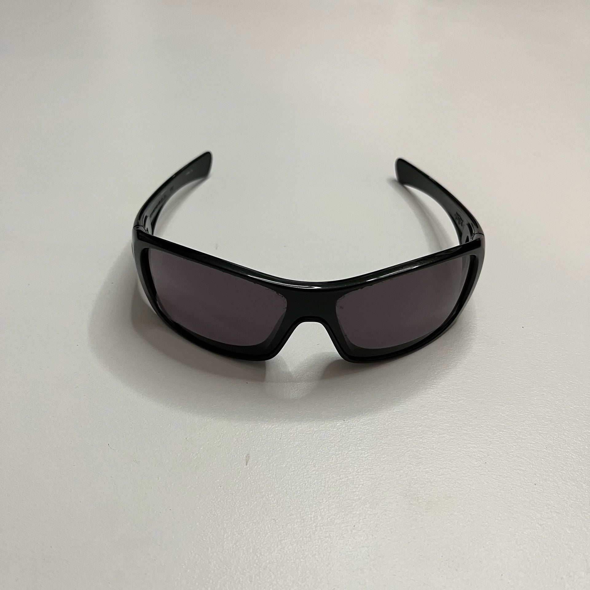 Oakley Antix Sunglasses Black Frame Grey Lenses 03-700 3