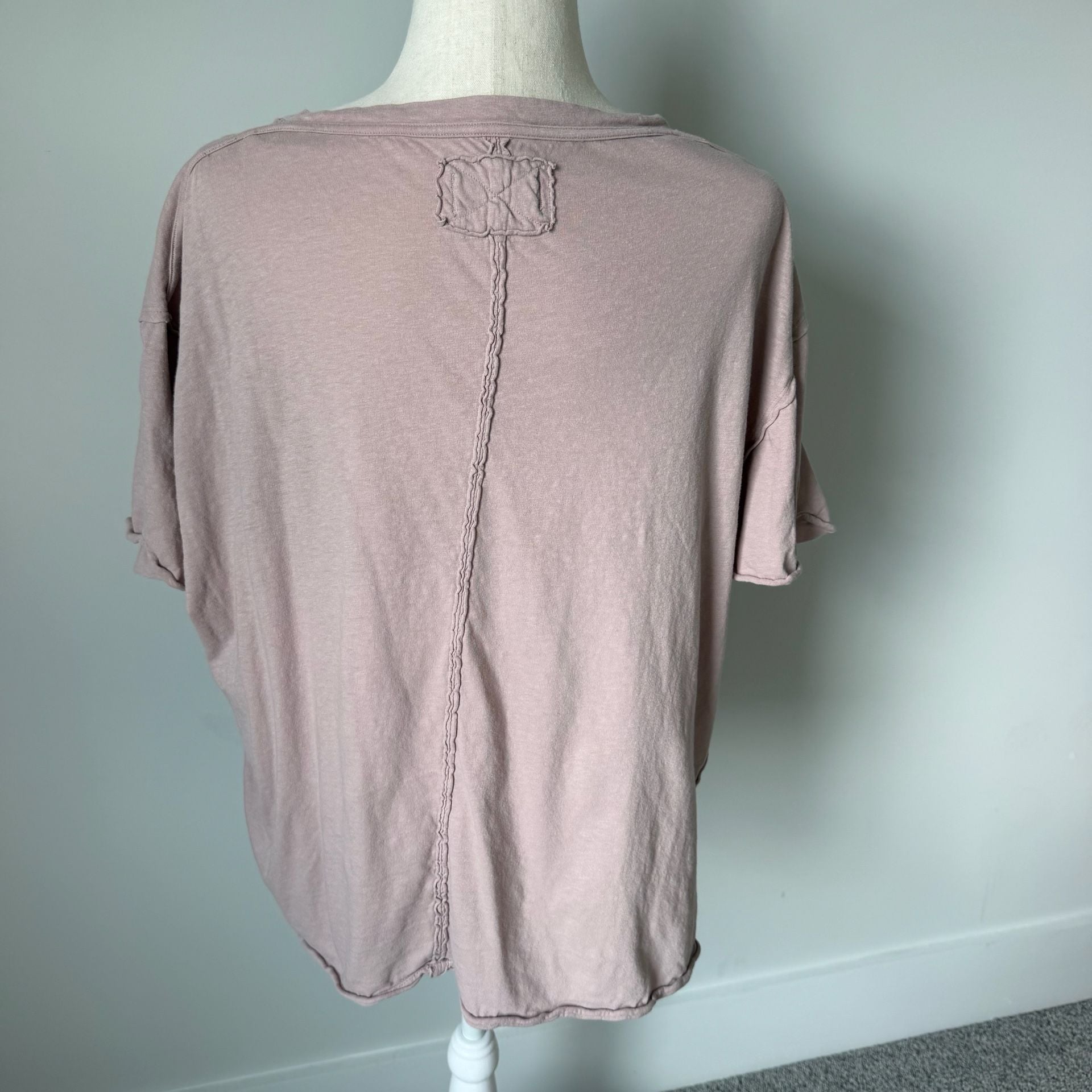 We The Free Nina V-Neck Tee Size S cashmere color Short Sleeve 3