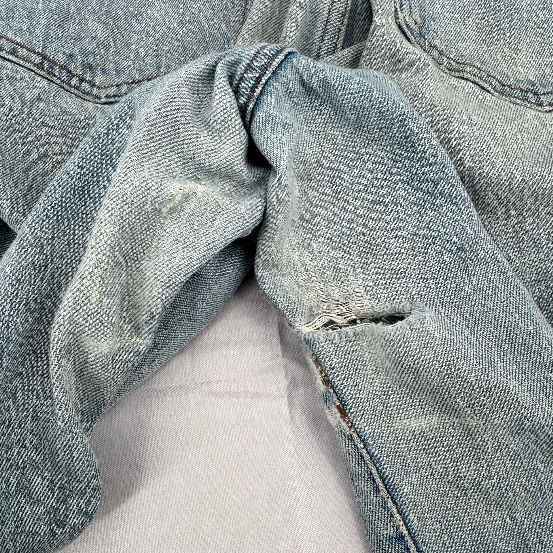 Madewell The Perfect Vintage Distressed Straight Jean Size 28 7
