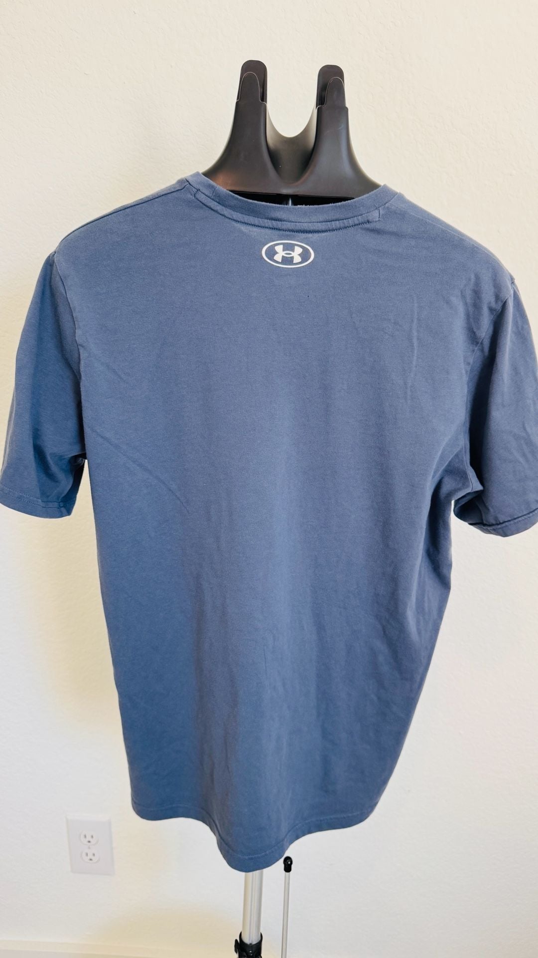 Under Armour Project Rock Payoff Graphic T-Shirt Size L Blue 4