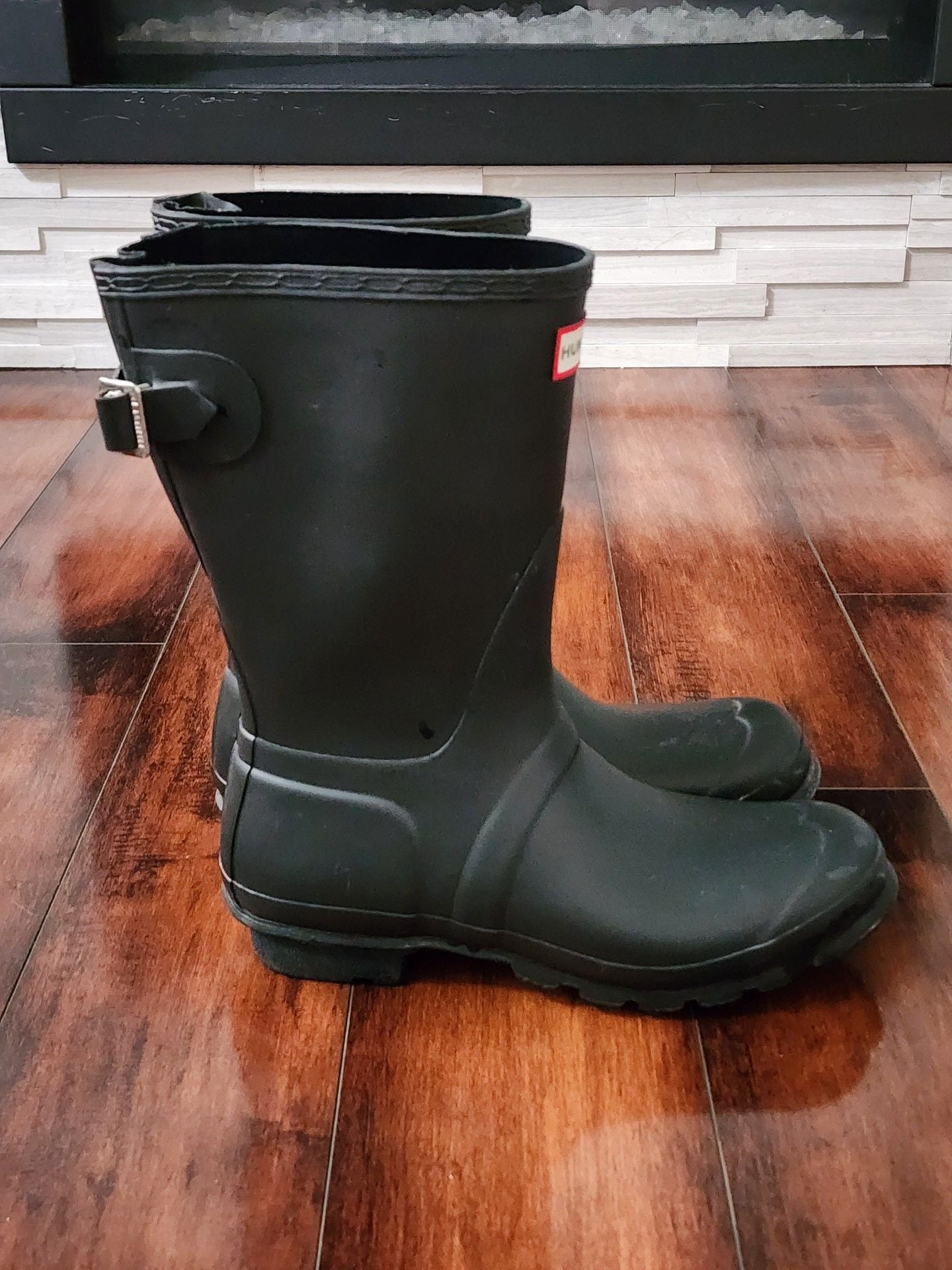 Hunter Original Short Rain Boots Black Women’s 9 6