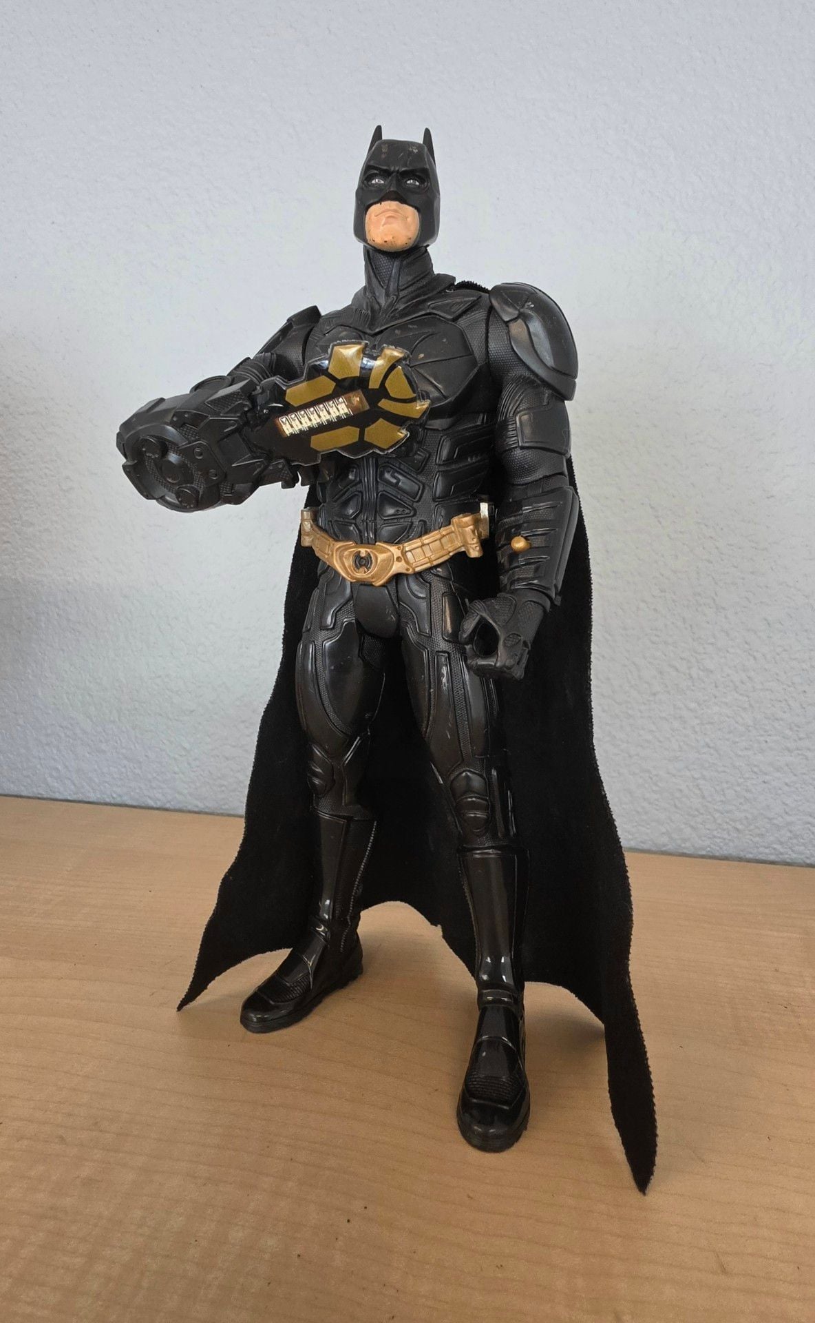 DC Comics Batman The Dark Knight 10 Inch Action Figure 1