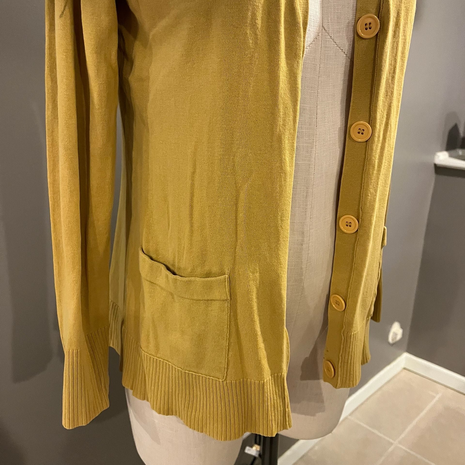 Faded Glory Yellow Cardigan Sweater Women’s Small Fall Winter 4