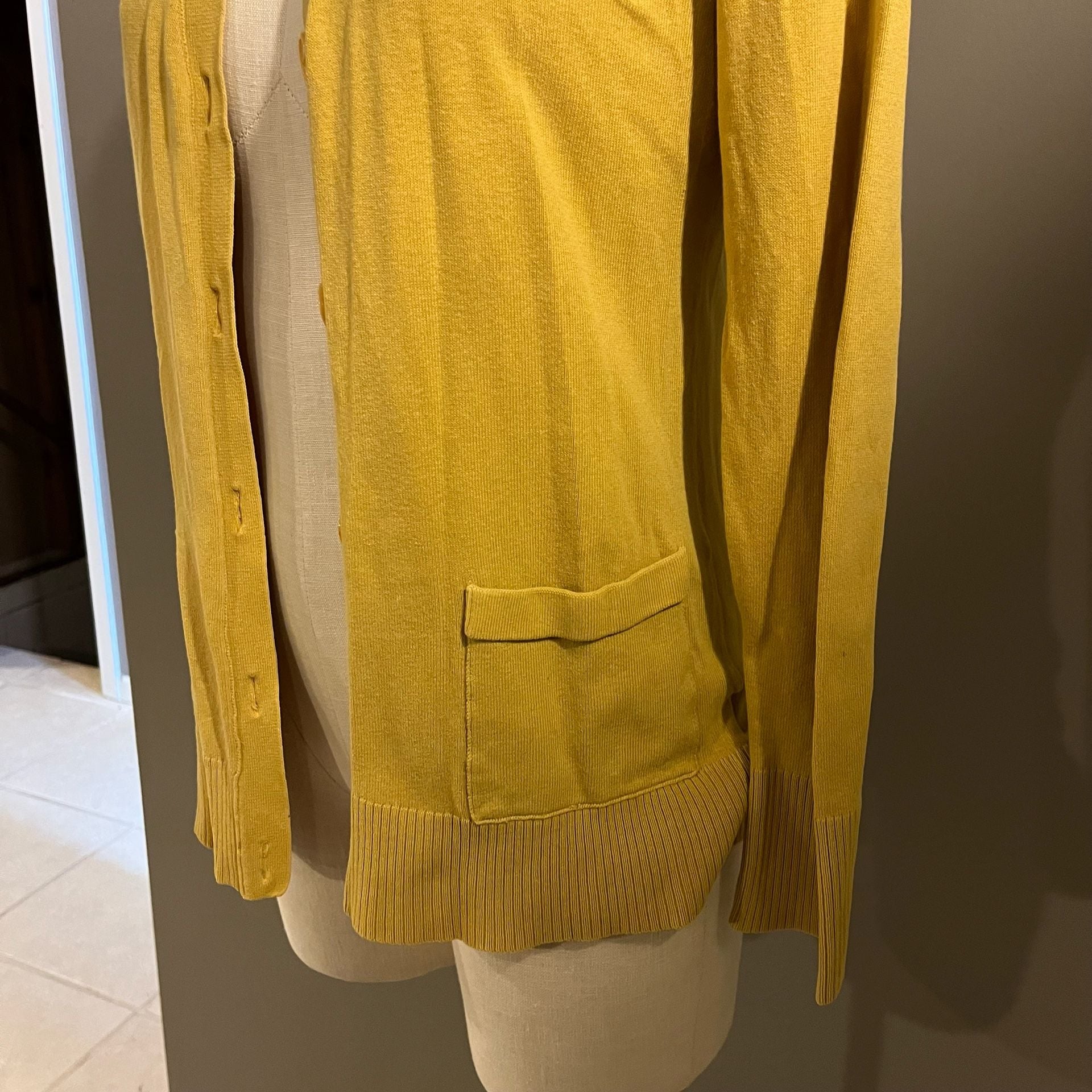 Faded Glory Yellow Cardigan Sweater Women’s Small Fall Winter 5