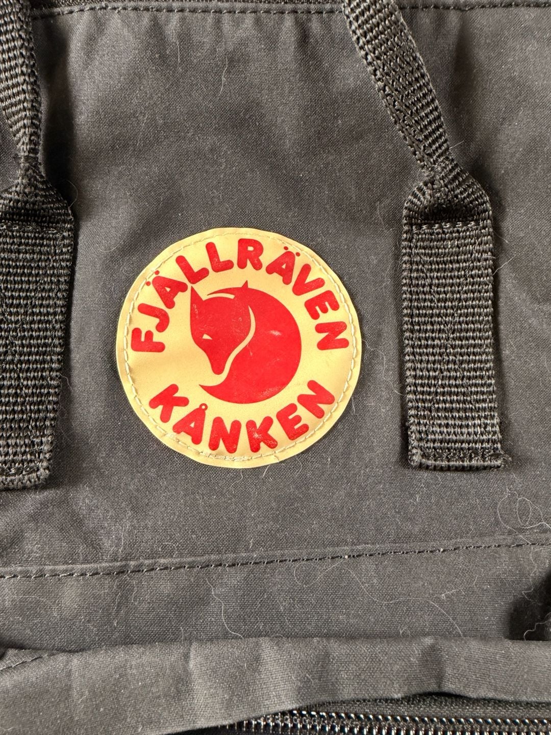Fjallraven Kanken Classic Backpack Charcoal Grey 3