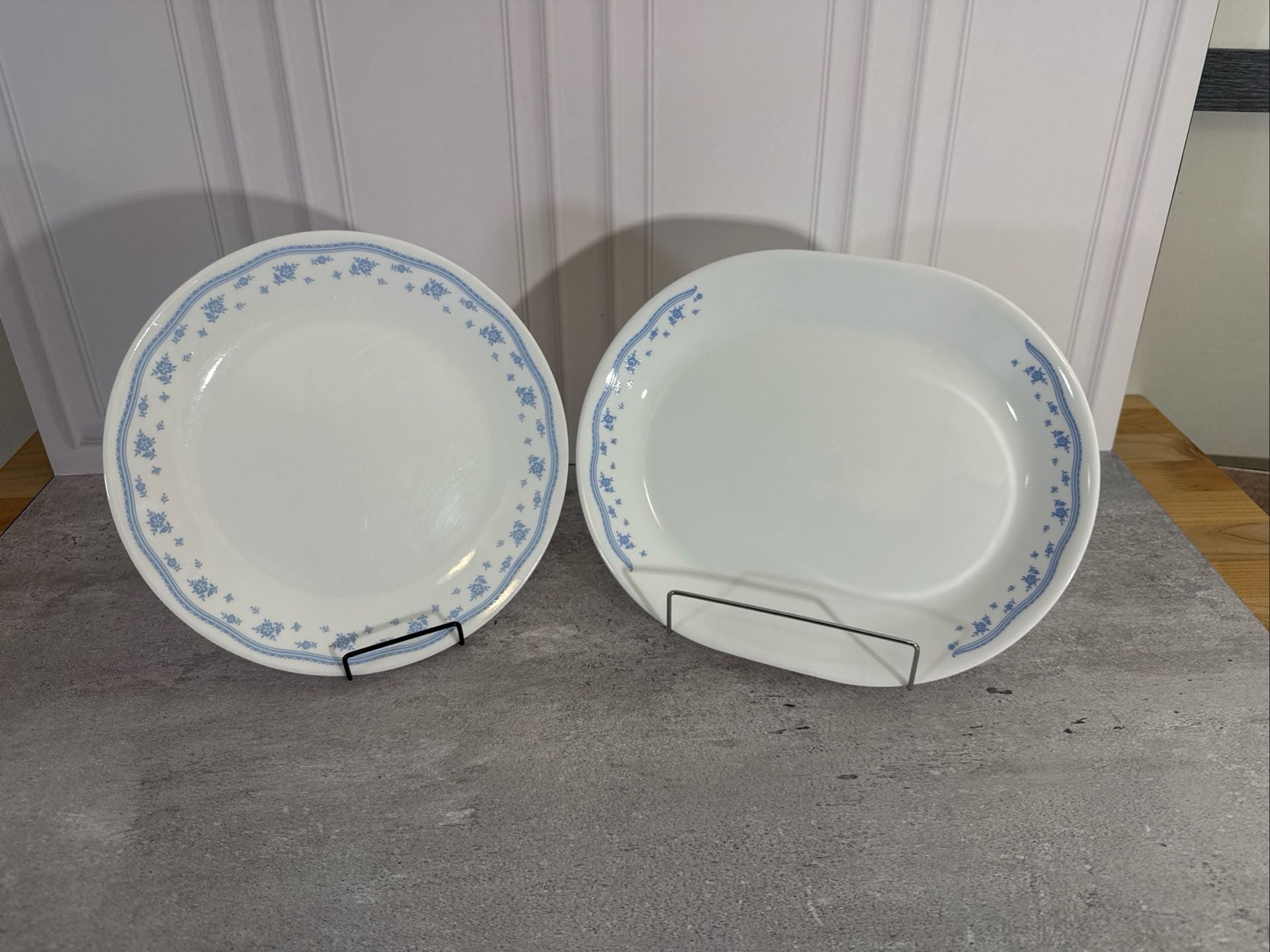 Corelle Morning Blue Serving Platter And Dinner Plate 1