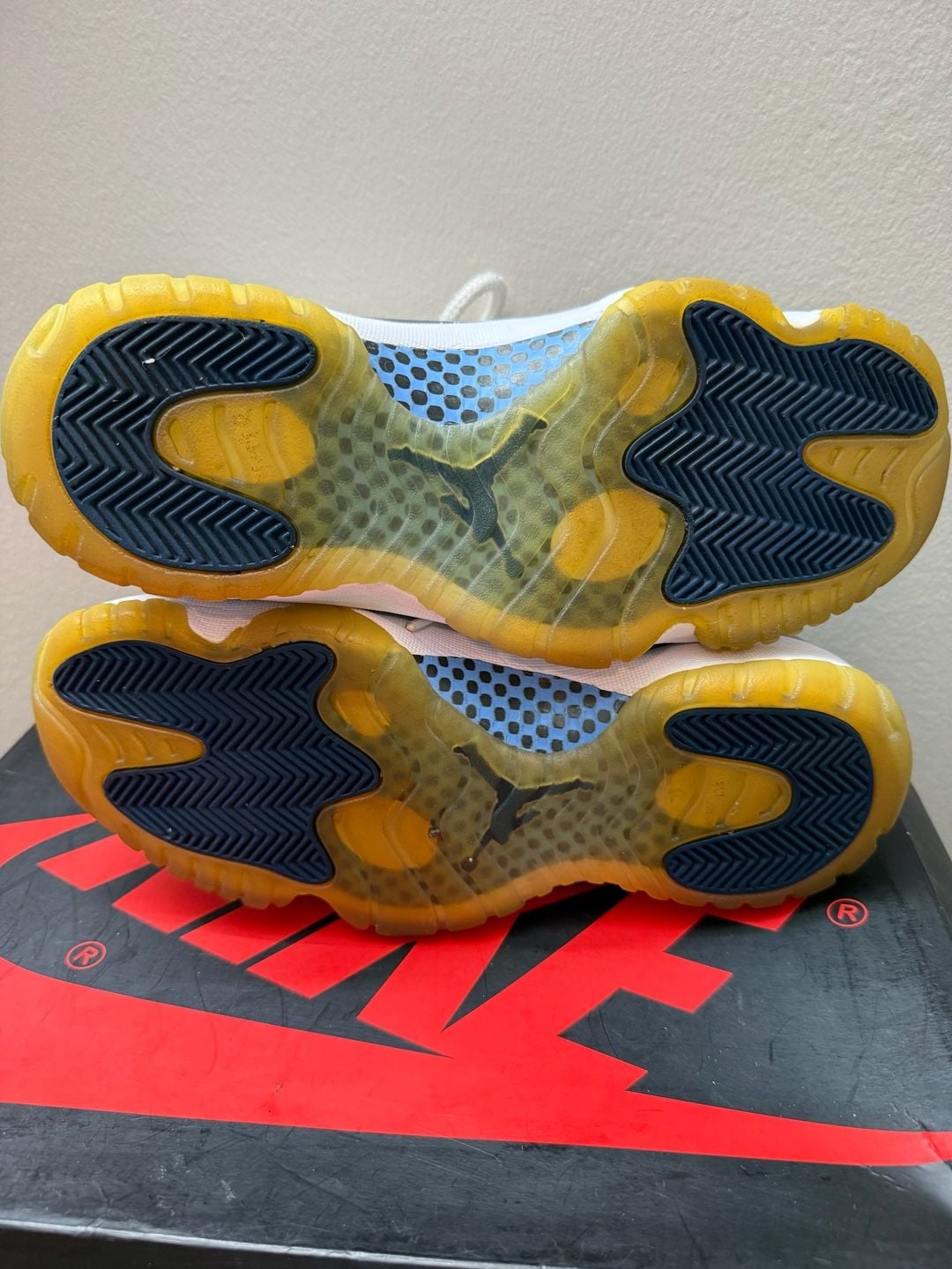 8.5M Jordan Air Jordan 11 Retro Win Like 82 8