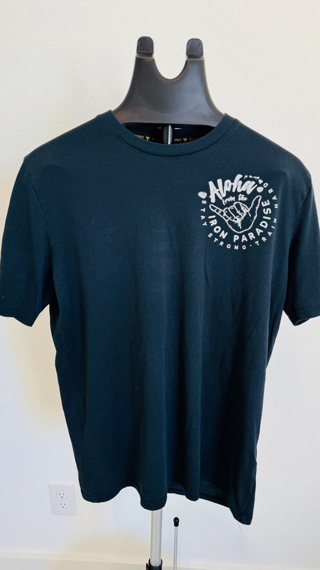 Under Armour Project Rock Iron Paradise T-Shirt Size MD Black 2
