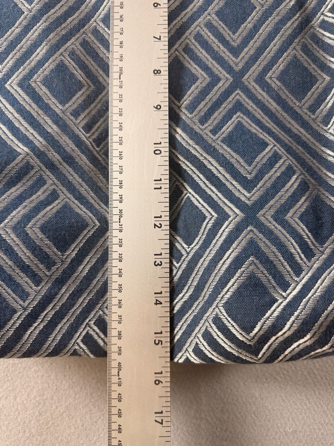 Sunbrella Geometric Jacquard Tote Bag Blue Silver 3
