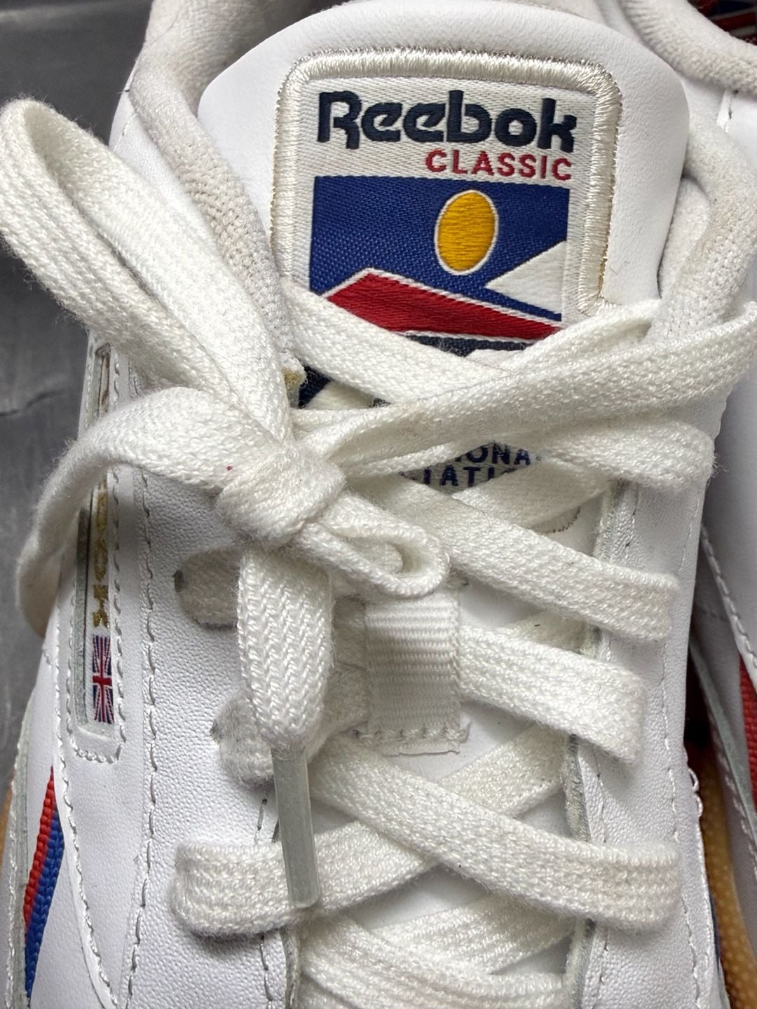 7.5M Reebok Classic International Flag White Gum Sneakers EGG6425 7