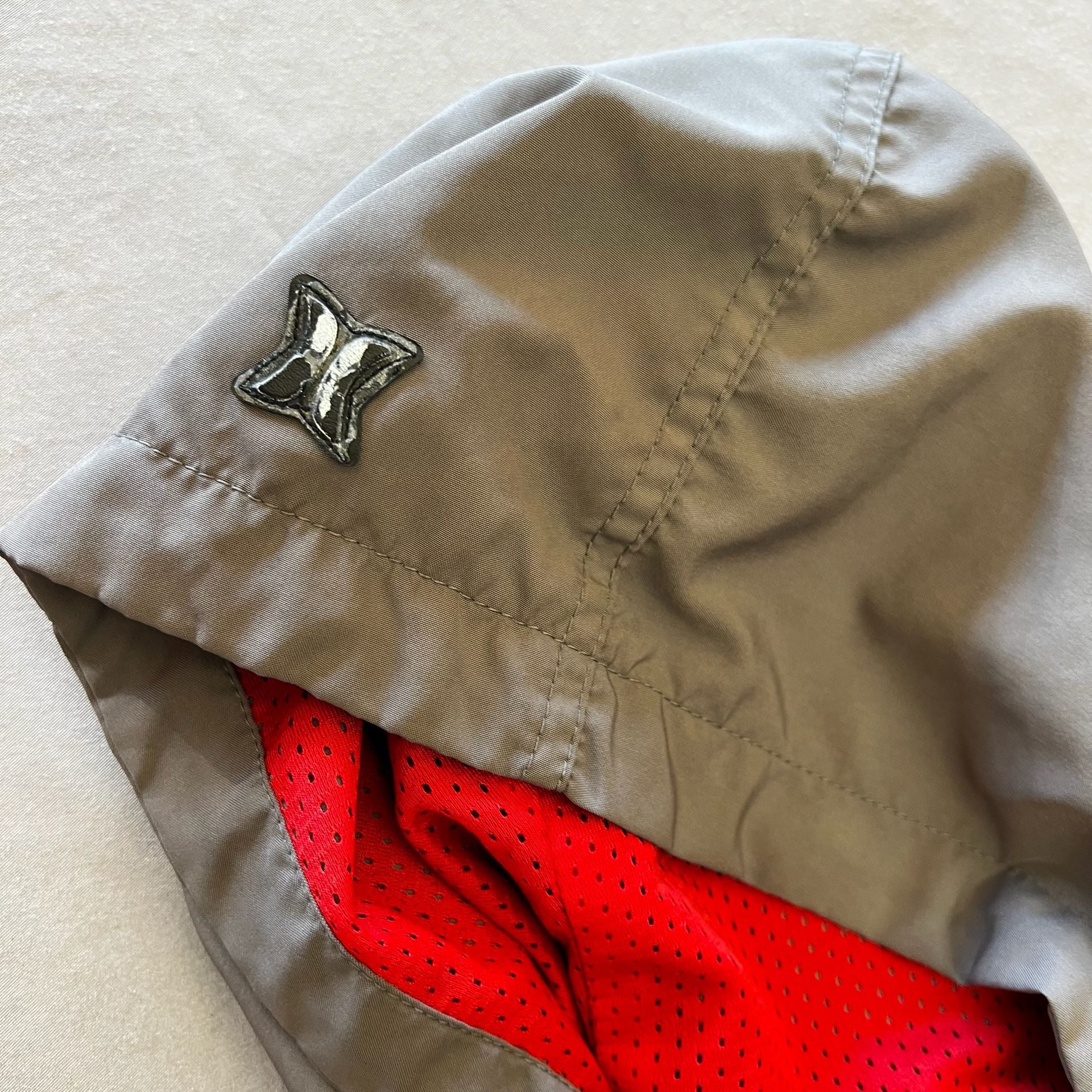 Hurley Anorak Jacket Size L Grey Red Pullover Hooded Wind Breaker Y2K Surfcore 9