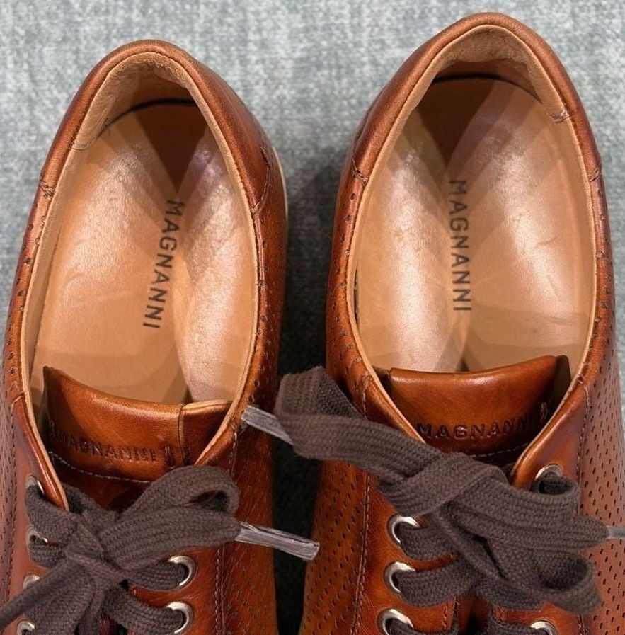 Magnanni 18113 Perforated Leather Sneakers Brown Size 8 M 9