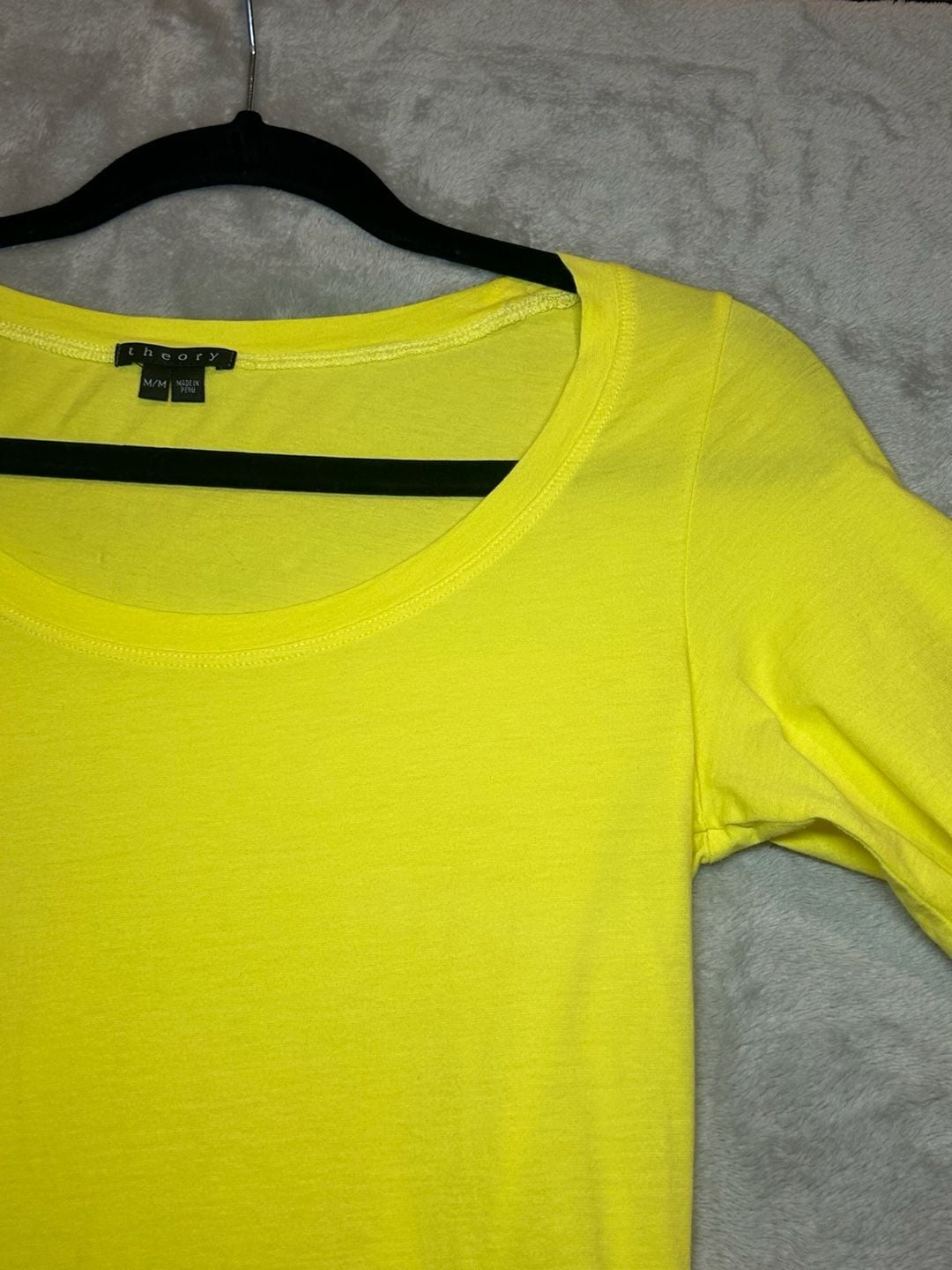 Theory T-Shirt Size M Neon Yellow Scoop Neck Short Sleeve Tee 5