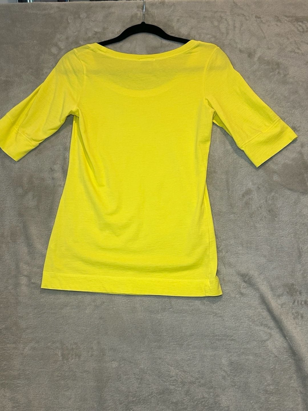 Theory T-Shirt Size M Neon Yellow Scoop Neck Short Sleeve Tee 6