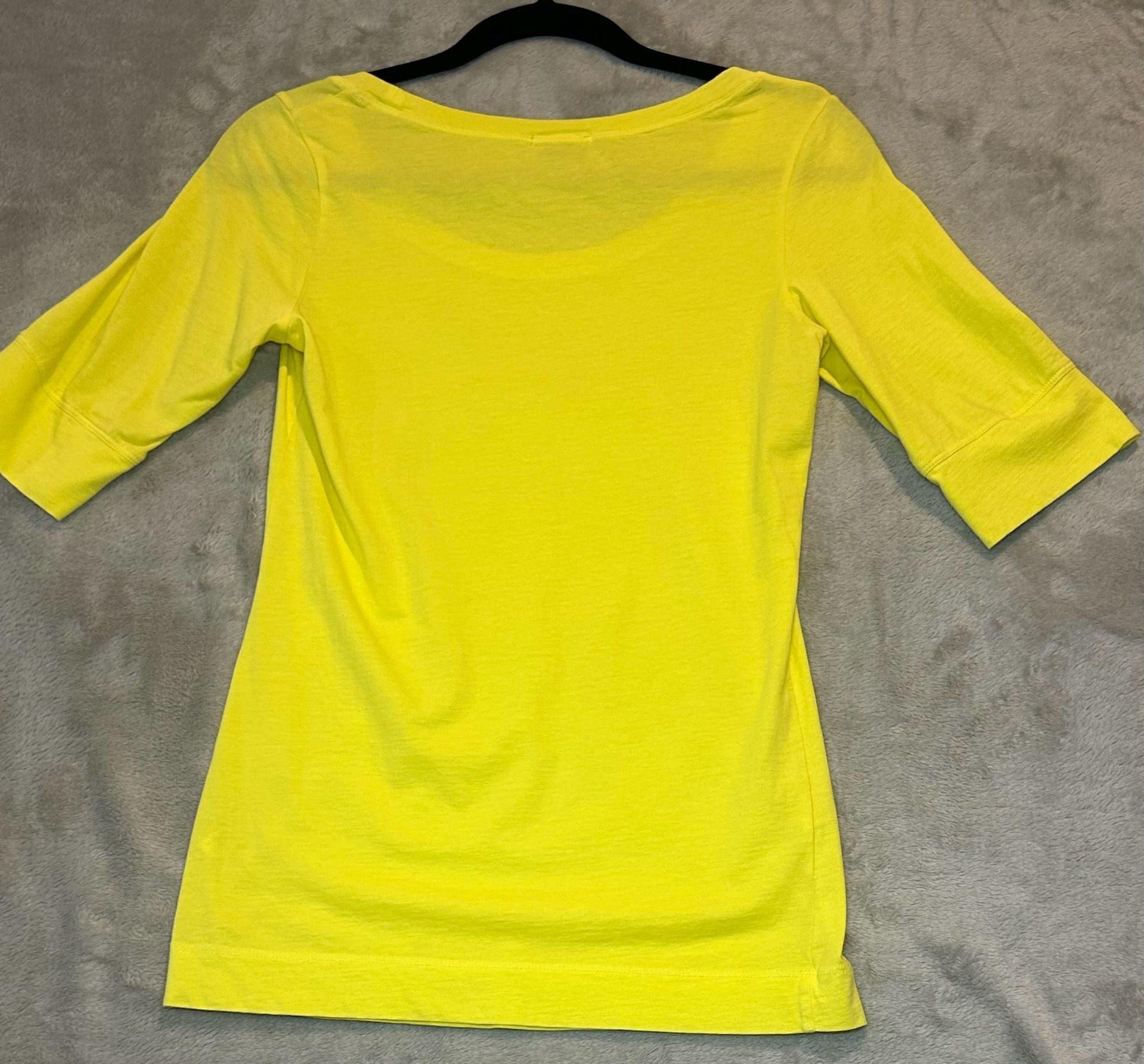 Theory T-Shirt Size M Neon Yellow Scoop Neck Short Sleeve Tee 7