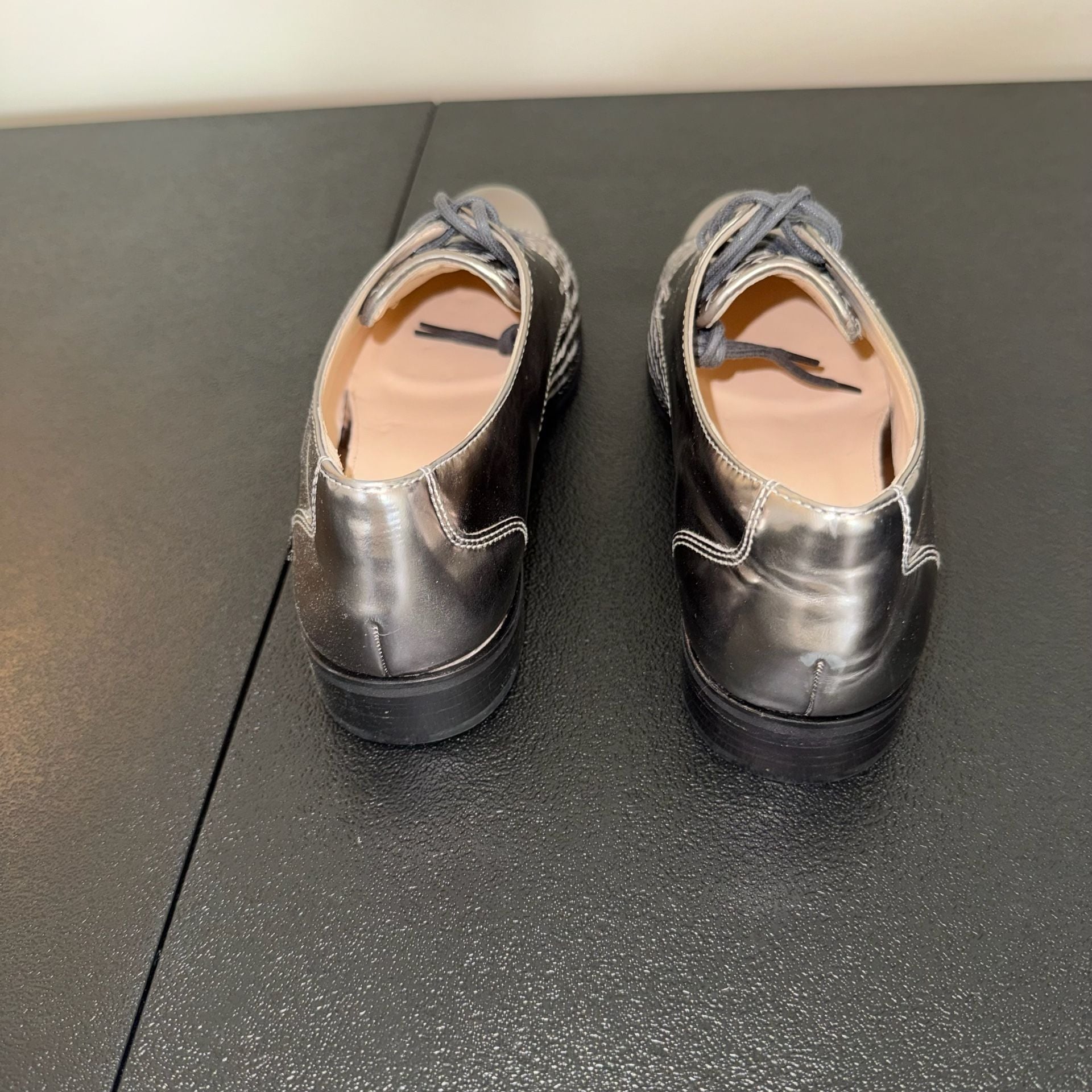 Cole Haan Woven Silver Oxford Shoes Size 7.5 4