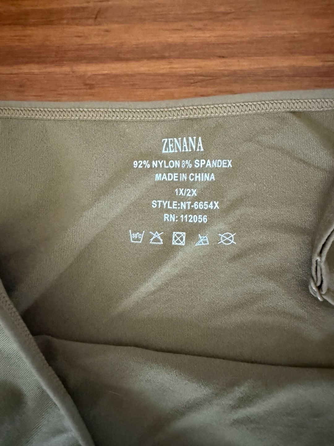 Zenana Tank Top Size 1X/2X Seamless Camisole Style, lot of 3 5