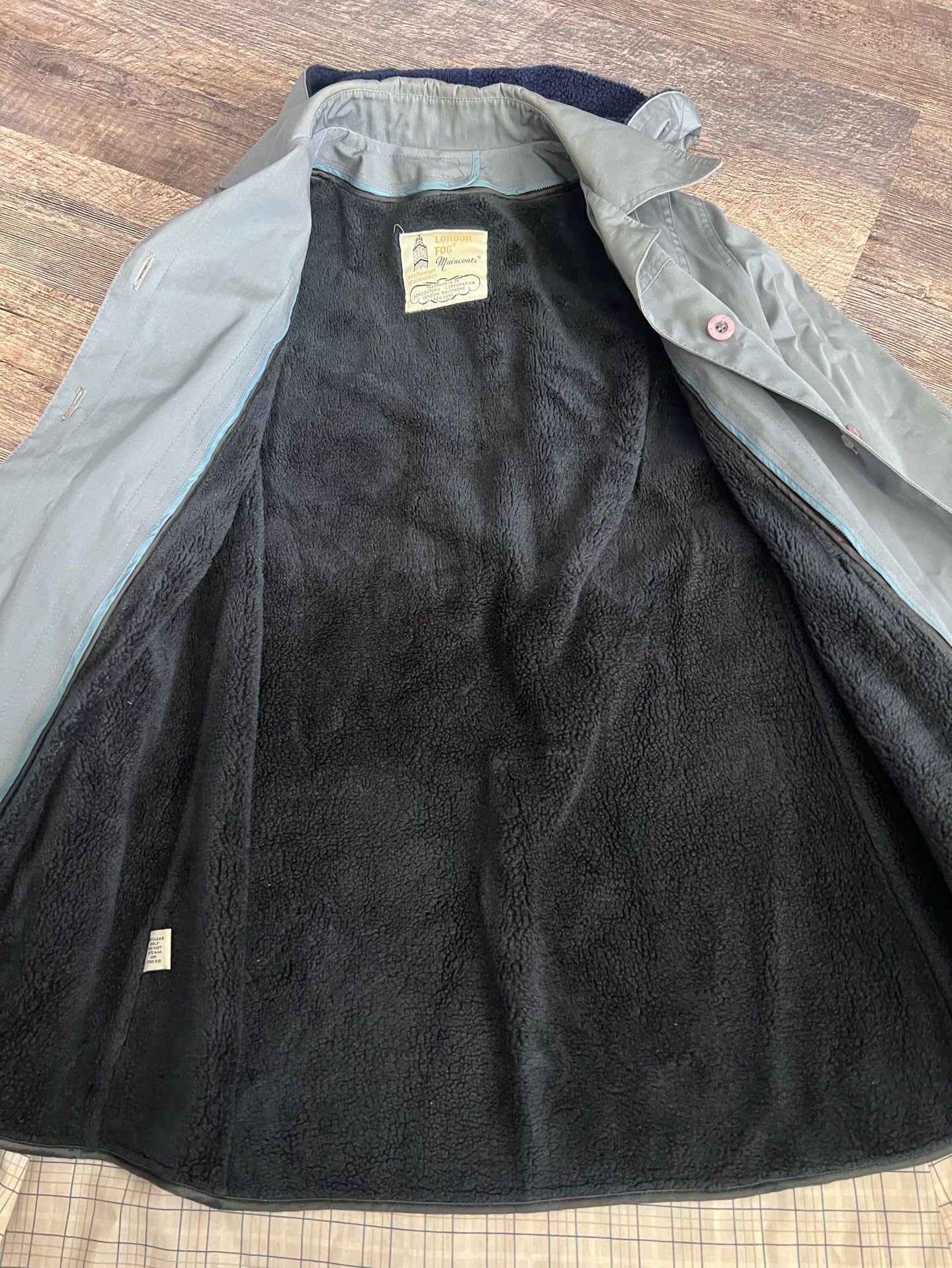 Vintage London Fog Trench Coat Size 6 Petite Gray Belted Faux Fur Lined 4