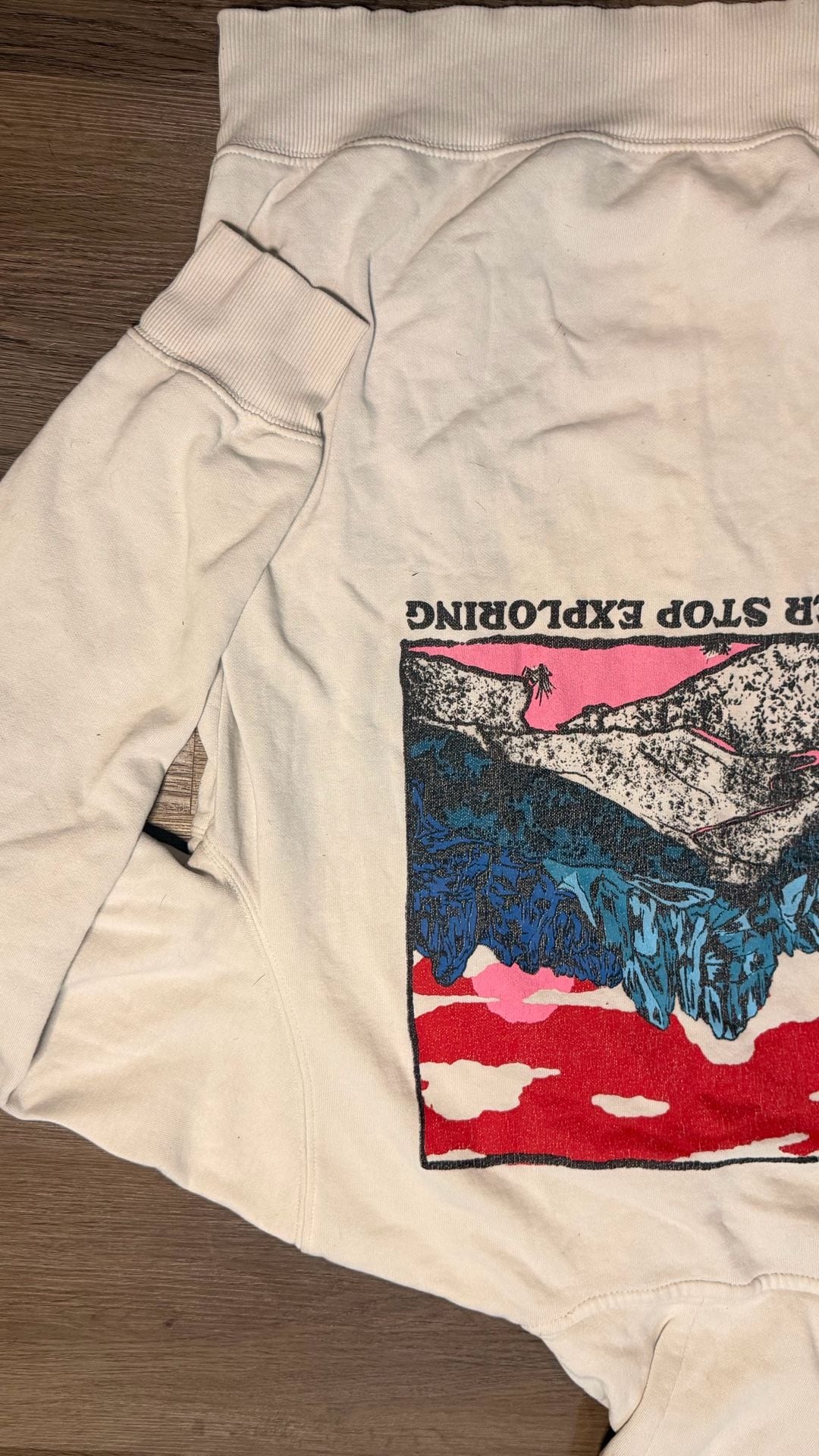 The North Face Graphic Hoodie Size S Off-White Never Stop Exploring 10