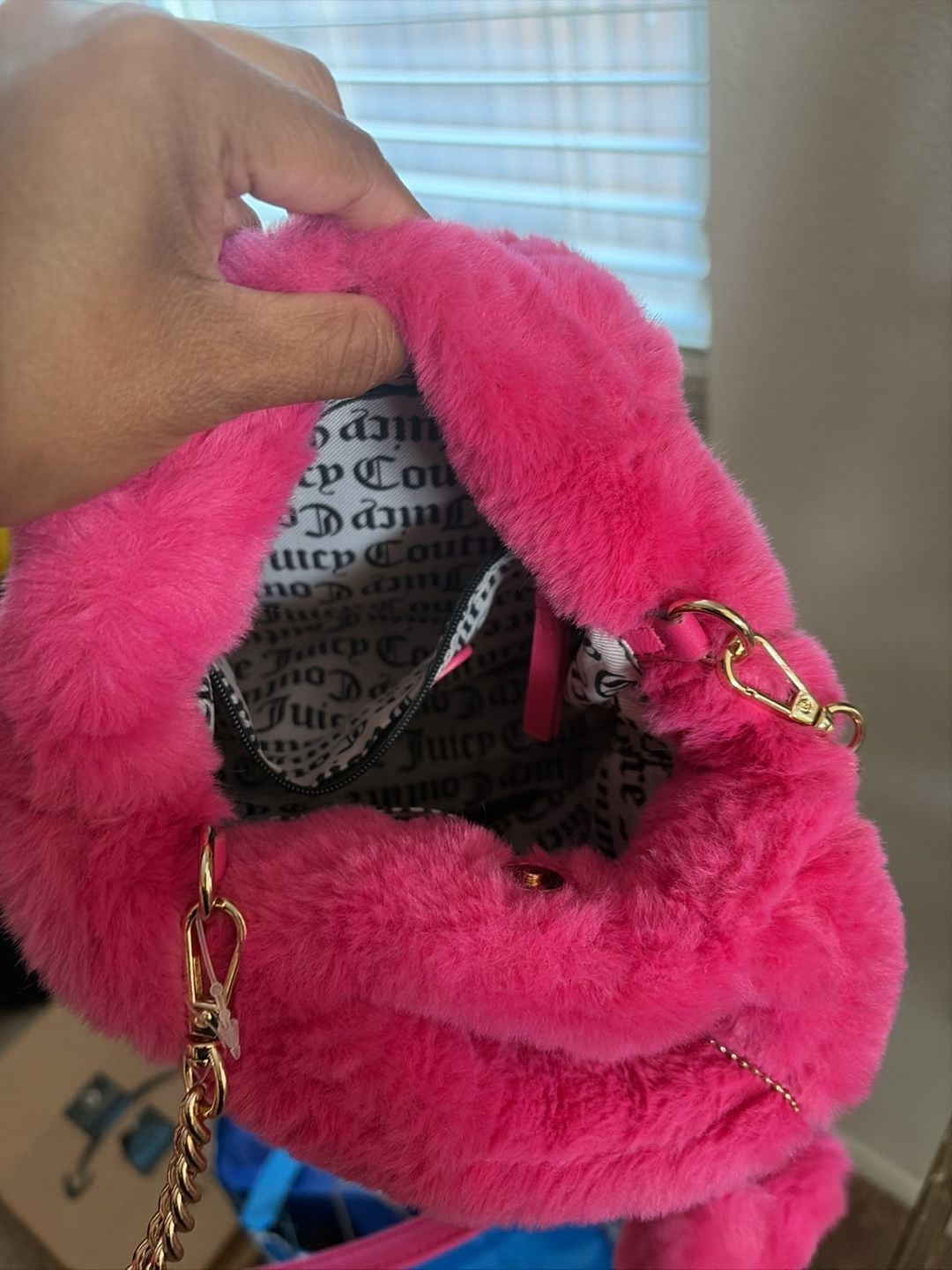 Juicy Couture Free Love Fluffy Mini Tote Hot Pink Faux Fur Crossbody Bag 7