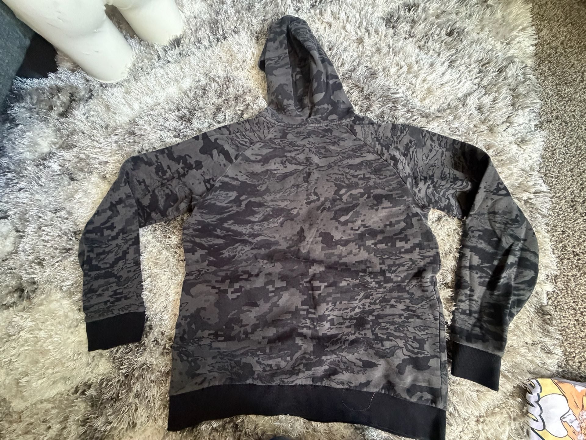 Under Armour Hoodie Size YXL Gray Camo Pullover Fleece 4