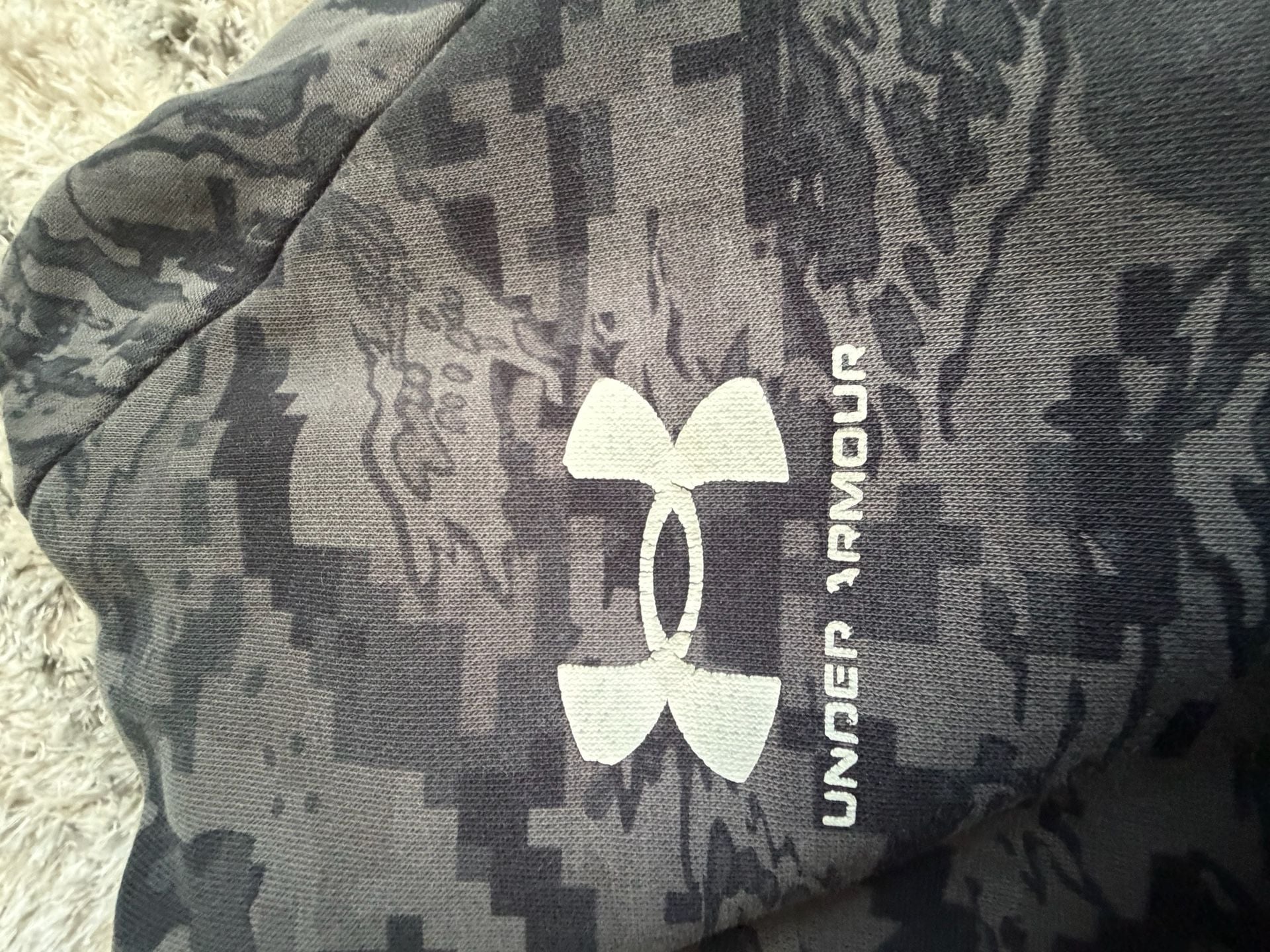 Under Armour Hoodie Size YXL Gray Camo Pullover Fleece 5