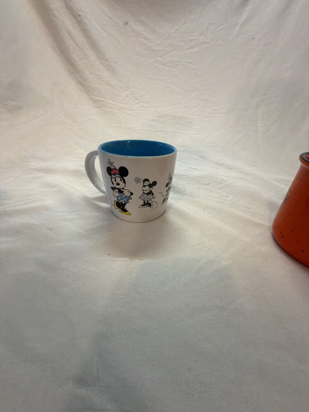 Disney Parks Minnie Mouse Ceramic Coffee Mug Blue Interior 6