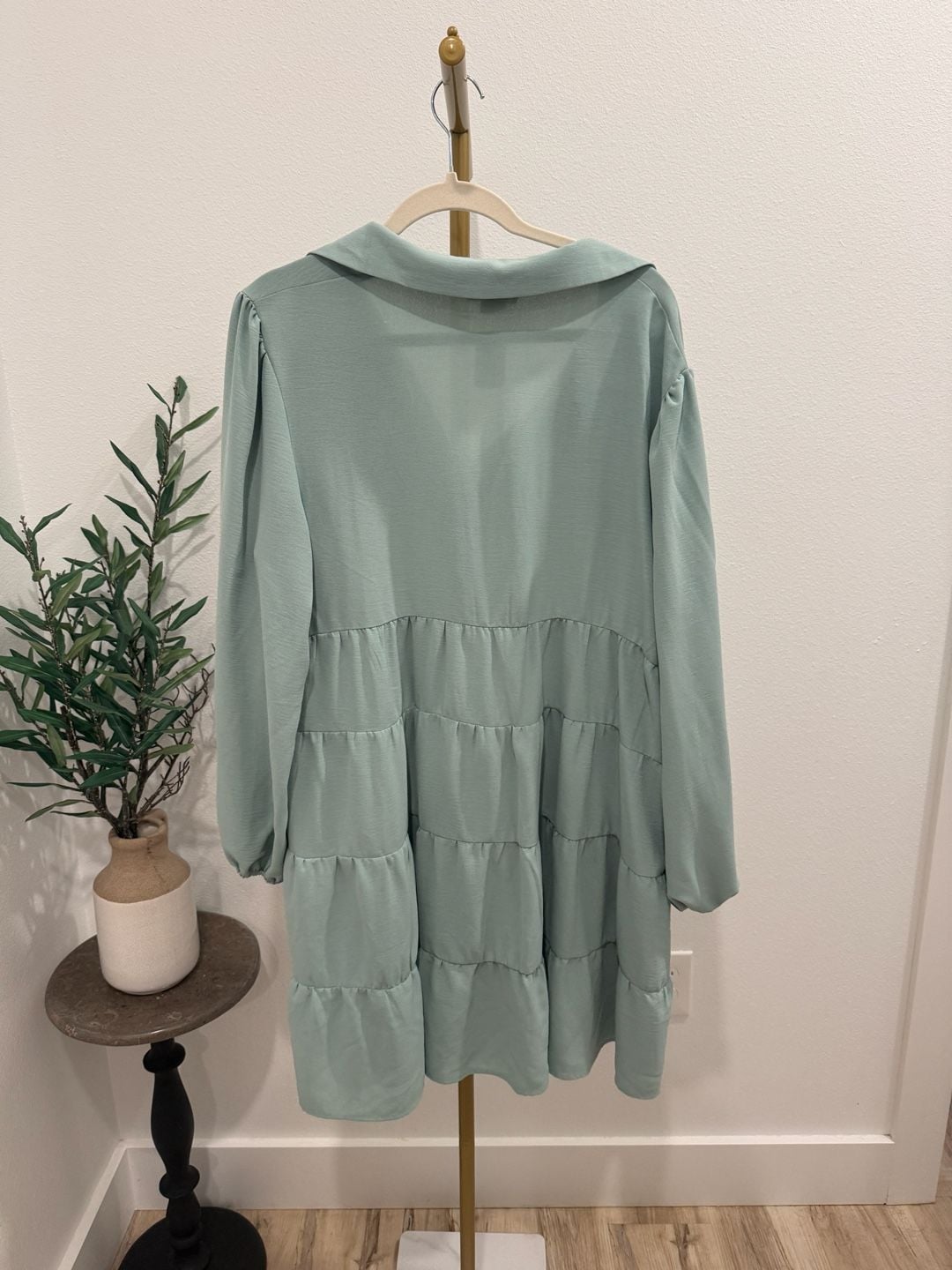 ChicSoul Tiered Mini Dress Size 2X Sage Green V-Neck Long Sleeve 4