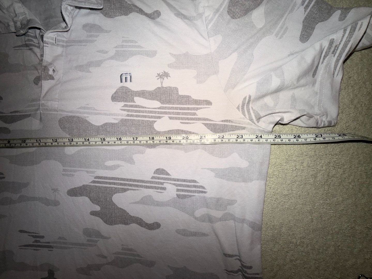 TravisMathew Skywind Polo Size XXL White Gray Camo Golf Shirt 6