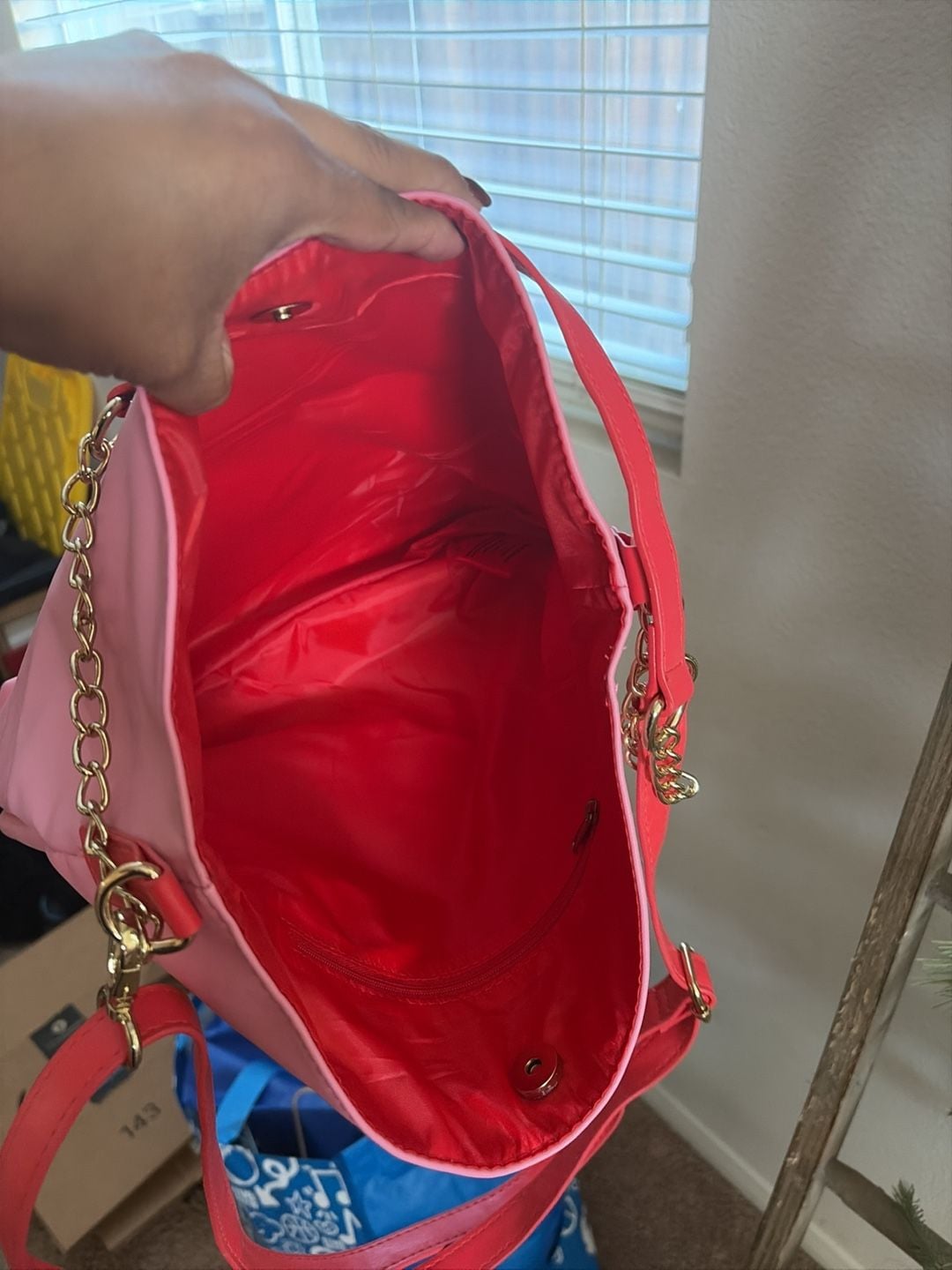 Juicy Couture Pink and Red Crossbody Shoulder Bag 4