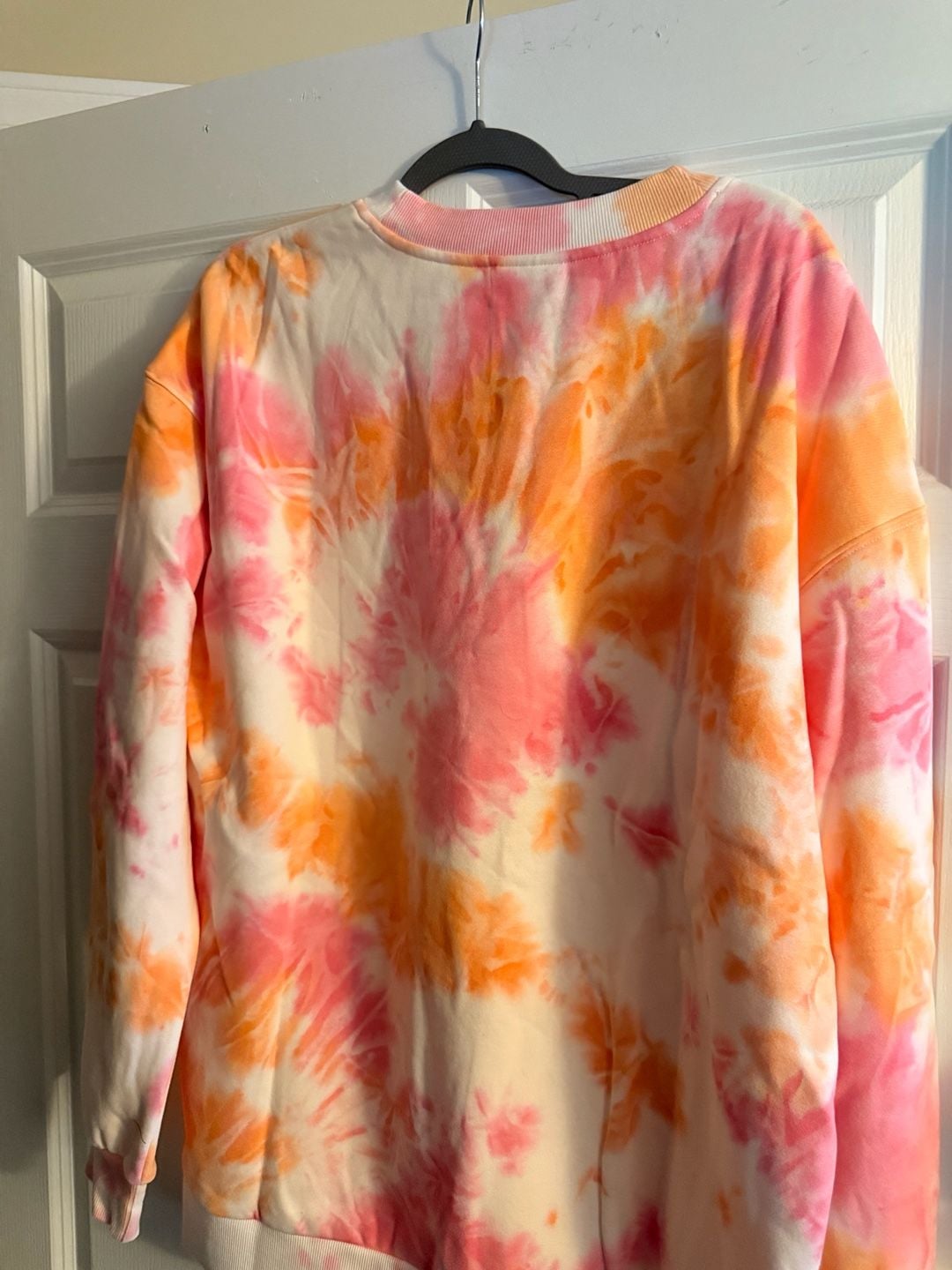 Comfrt Minimalist Crew Sweatshirt Size L Sunset Tie Dye 7