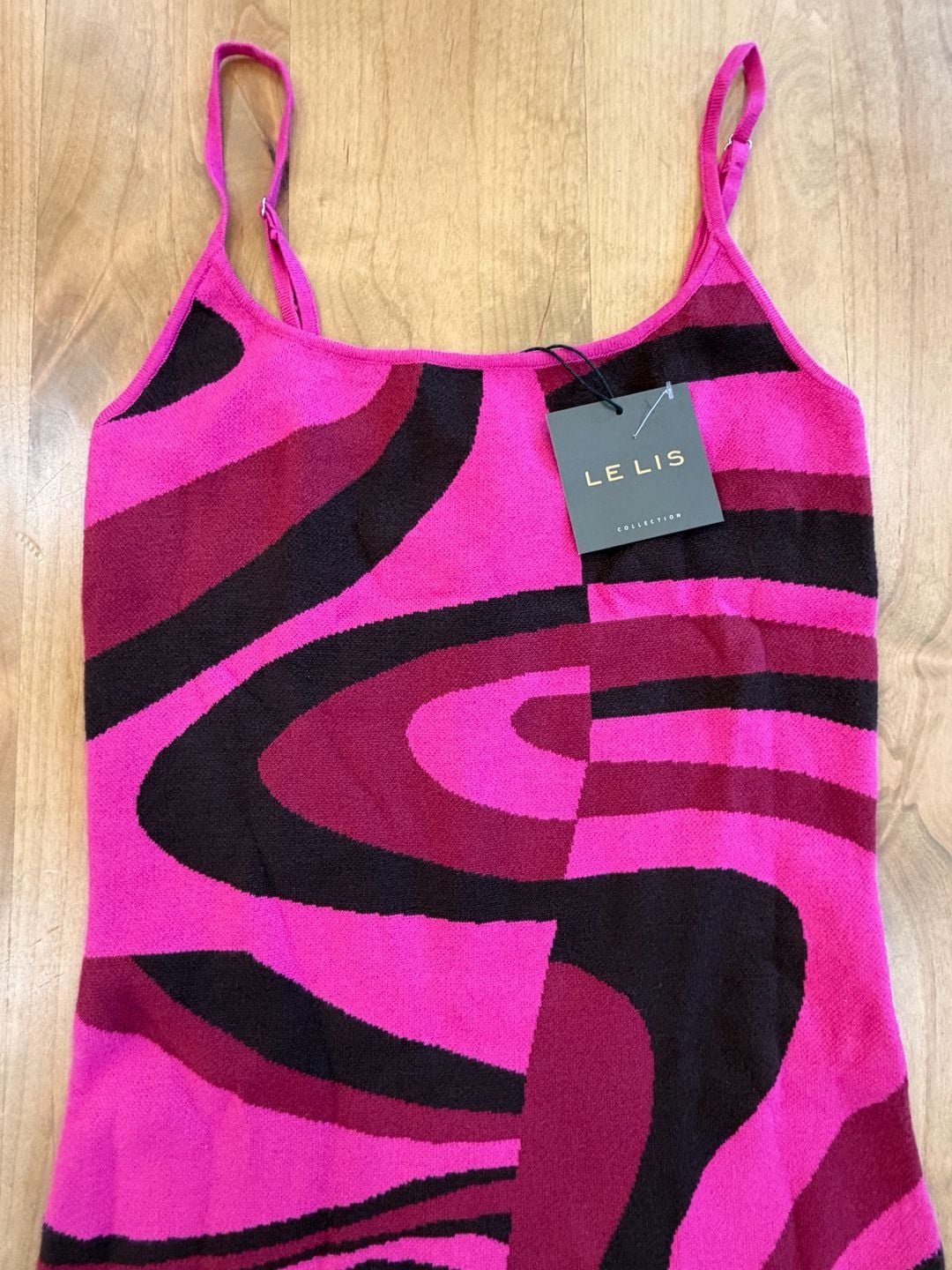 Le Lis Collection Knit Midi Dress Size L Pink Swirl 7