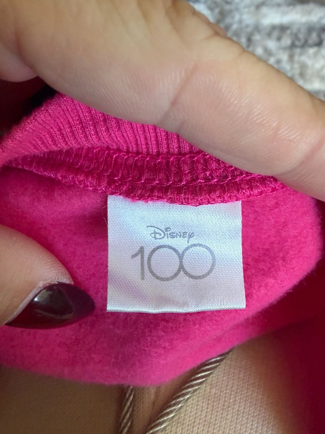Disney 100 Princess Sweatshirt Size XL Pink Happily Ever After 3