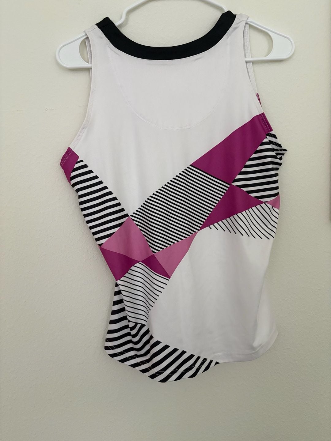 Bollé Athletic Tank Top Size L White Black Pink Geometric 7