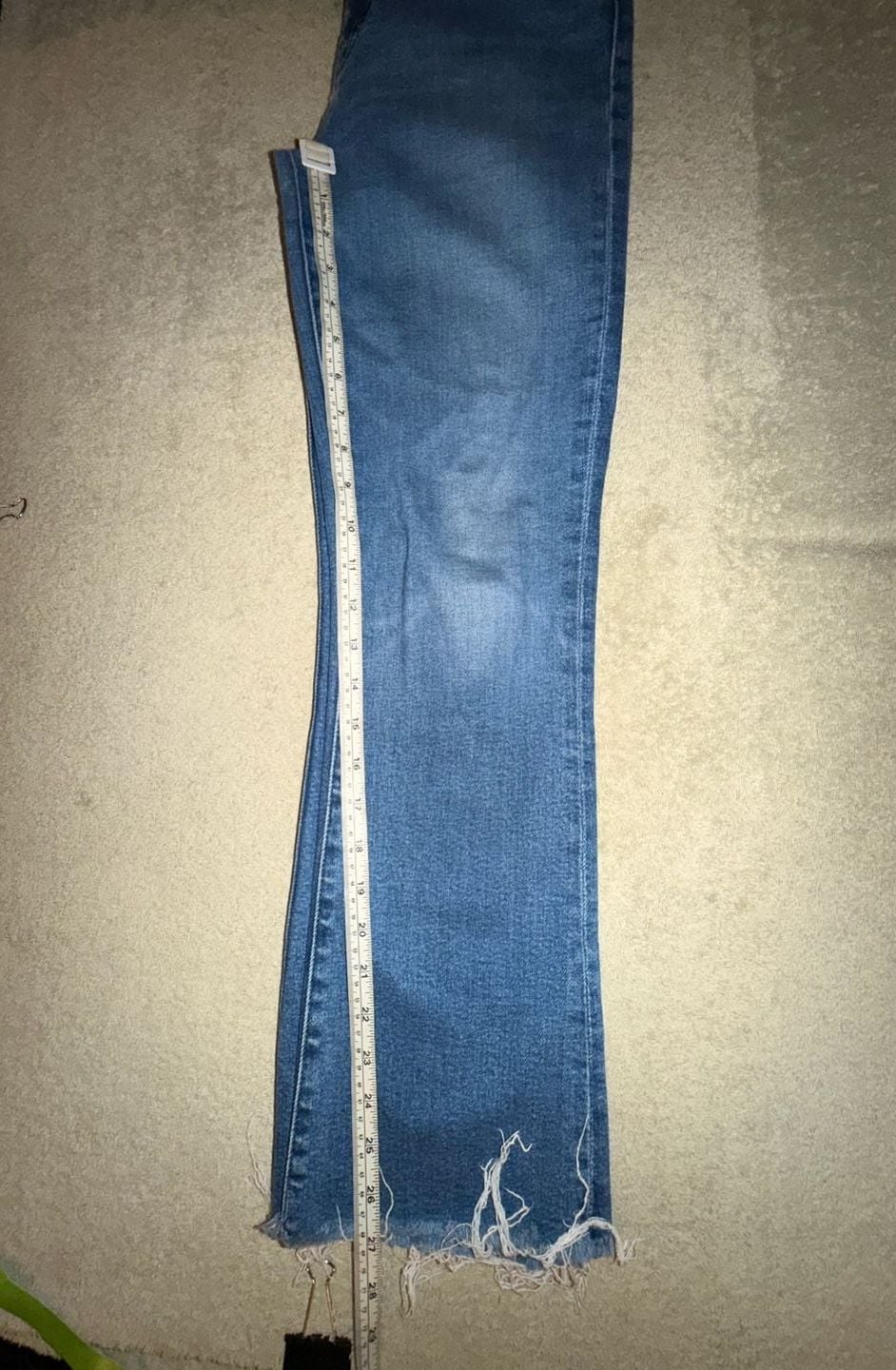 MOTHER The Insider Crop Step Fray Jeans 27 Blue Denim 9