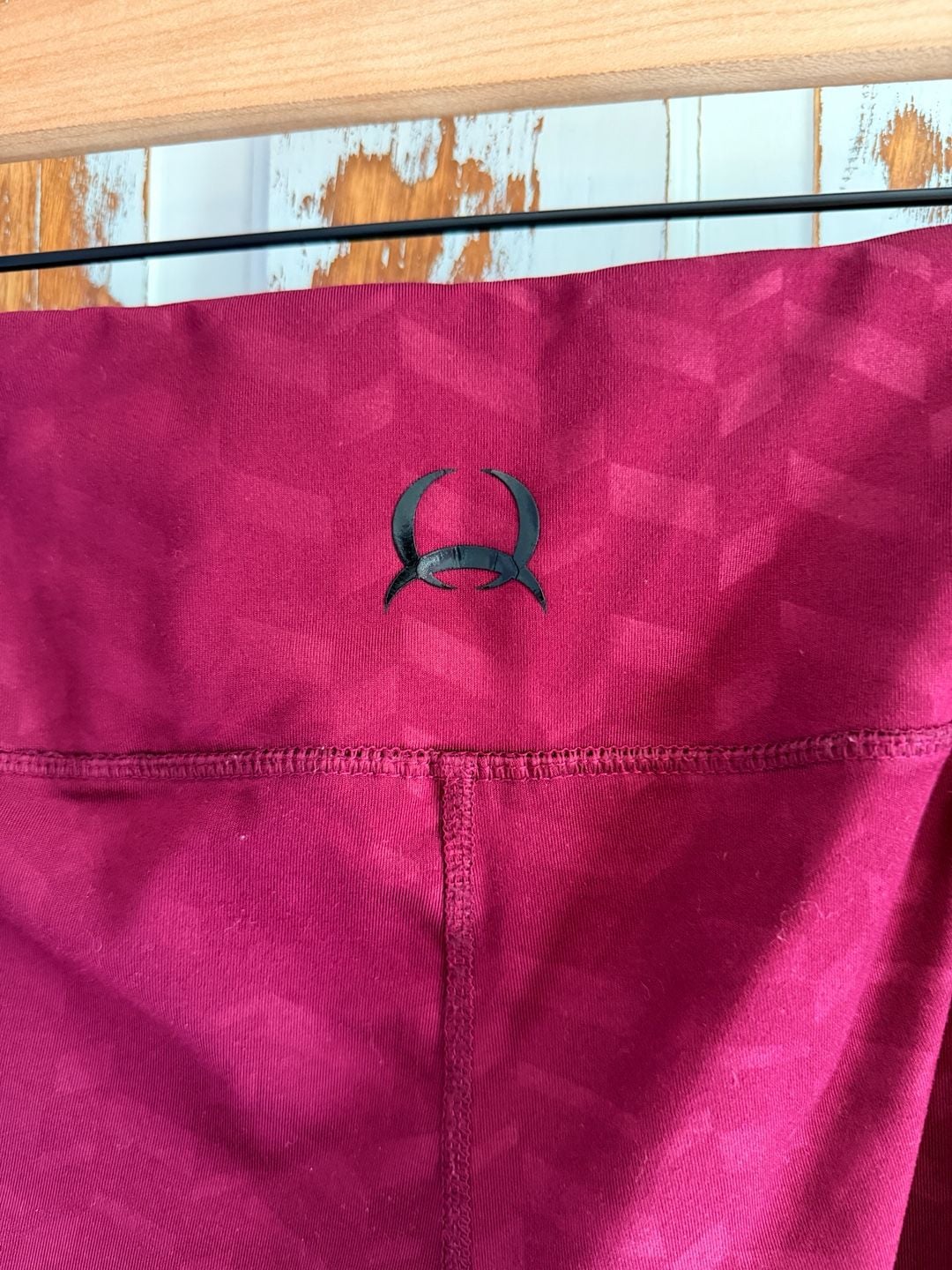 Cinch Women’s Active Leggings Size Medium Burgundy Geo Mesh Trim Equestrian 4