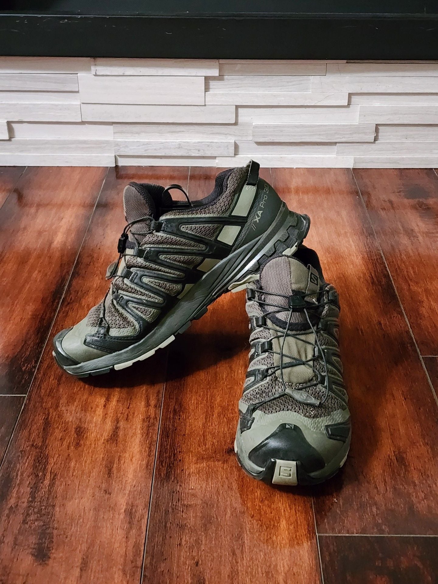 Salomon XA Pro 3D v8 Trail Running Shoes – Men’s 8.5 2