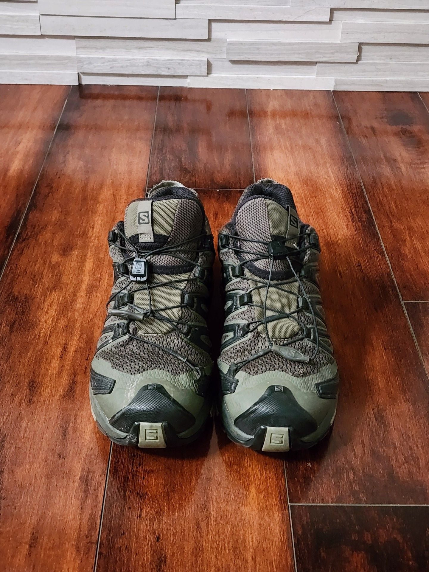 Salomon XA Pro 3D v8 Trail Running Shoes – Men’s 8.5 3